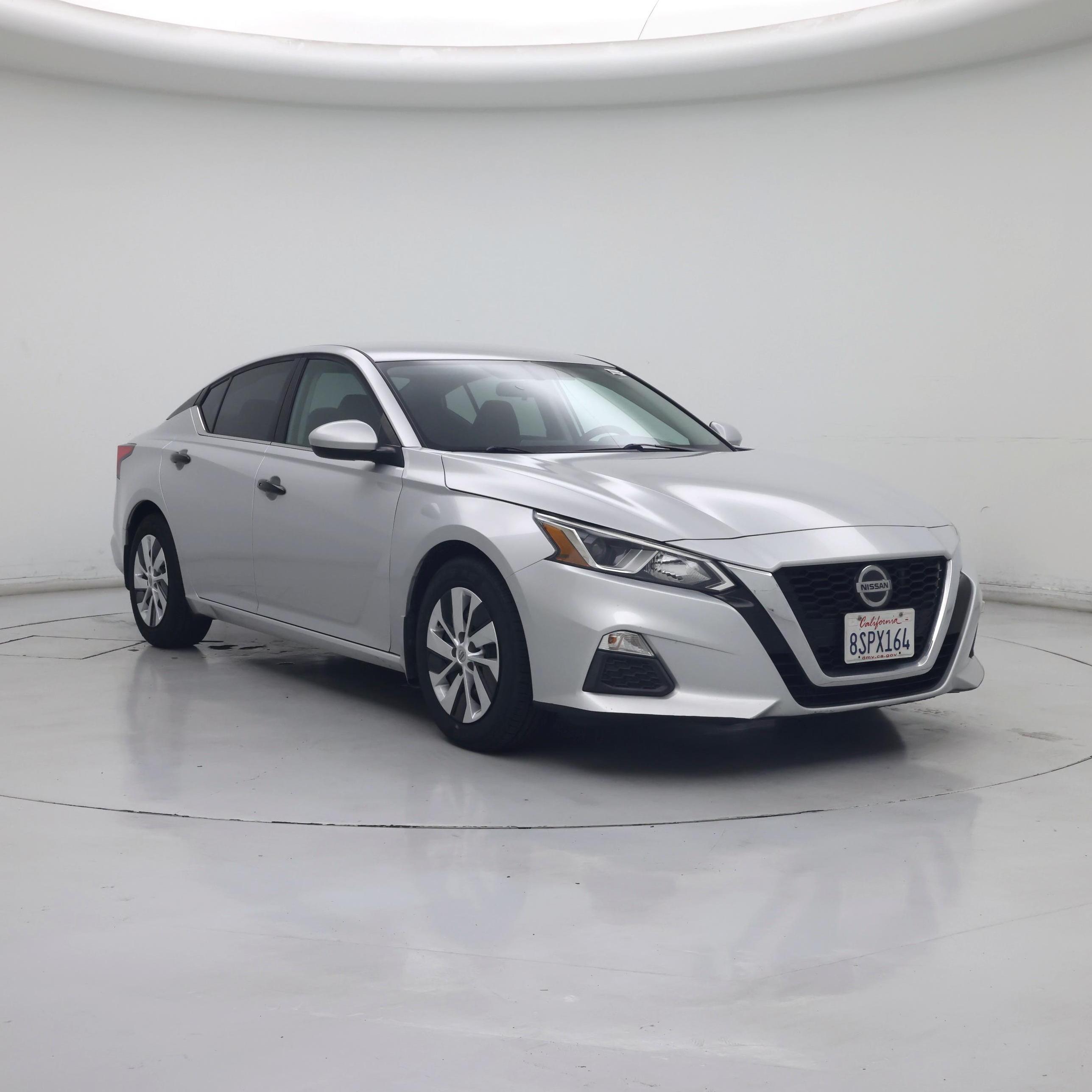 Silver 2020 Nissan Altima Sedan Front-Wheel Drive Automatic