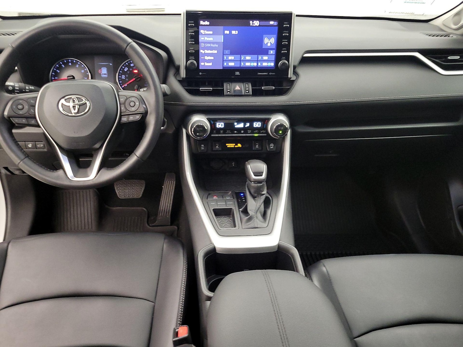 2022 Toyota RAV4 XLE Premium - Photo 10