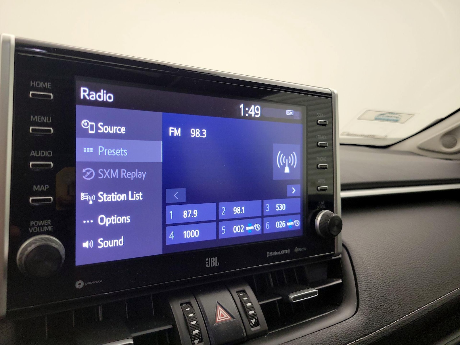 2022 Toyota RAV4 XLE Premium - Photo 16