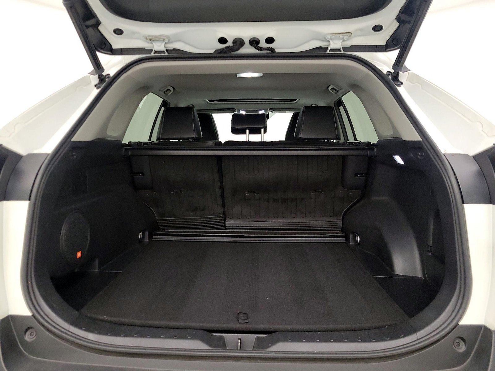 2022 Toyota RAV4 XLE Premium - Photo 22