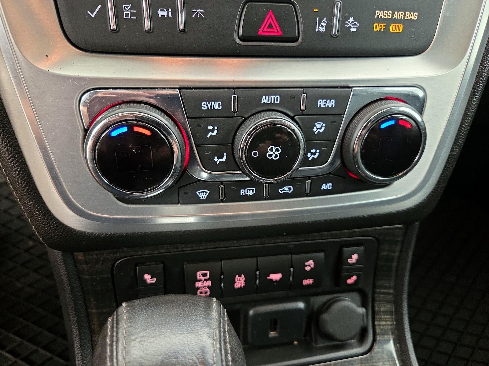 2016 GMC Acadia SLT-1 - Photo 18