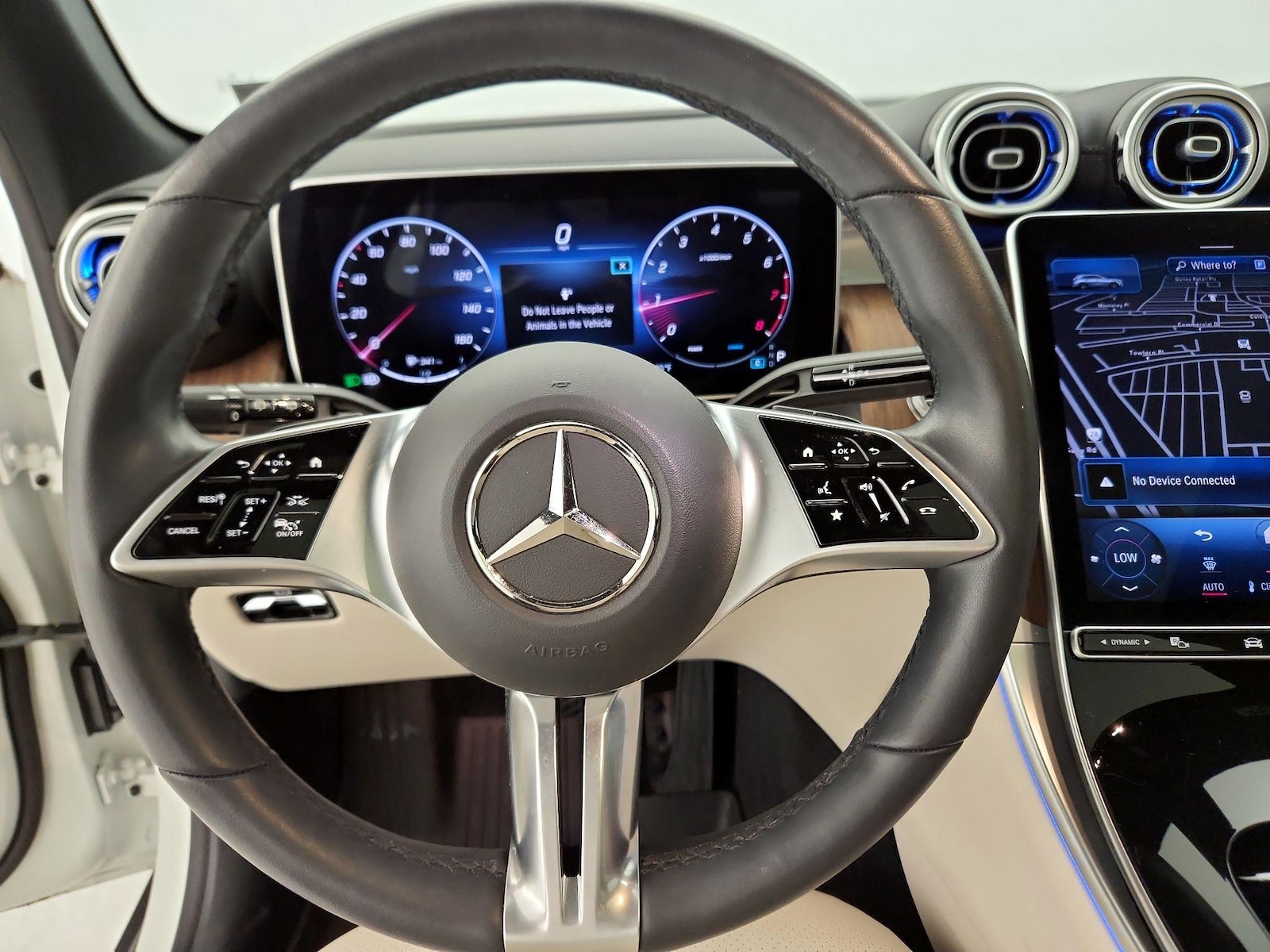 2023 Mercedes-Benz GLC GLC 300 - Photo 11