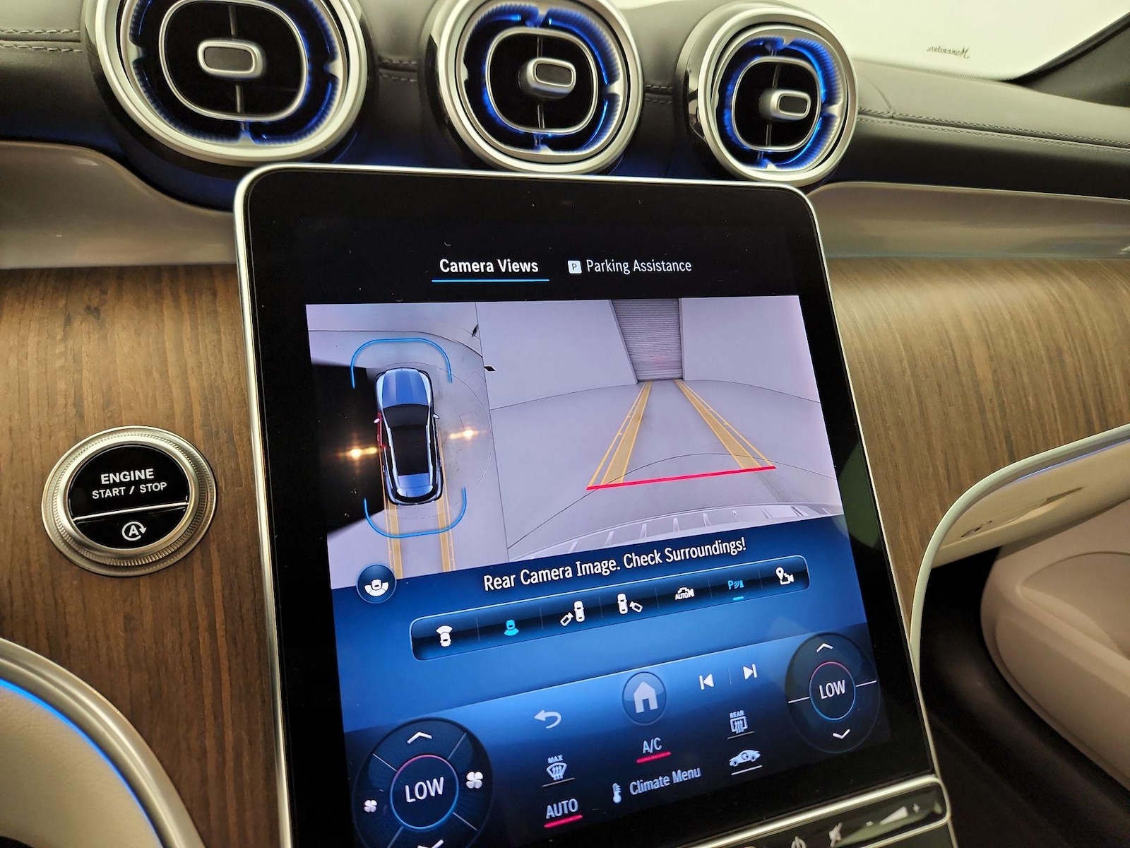2023 Mercedes-Benz GLC GLC 300 - Photo 16