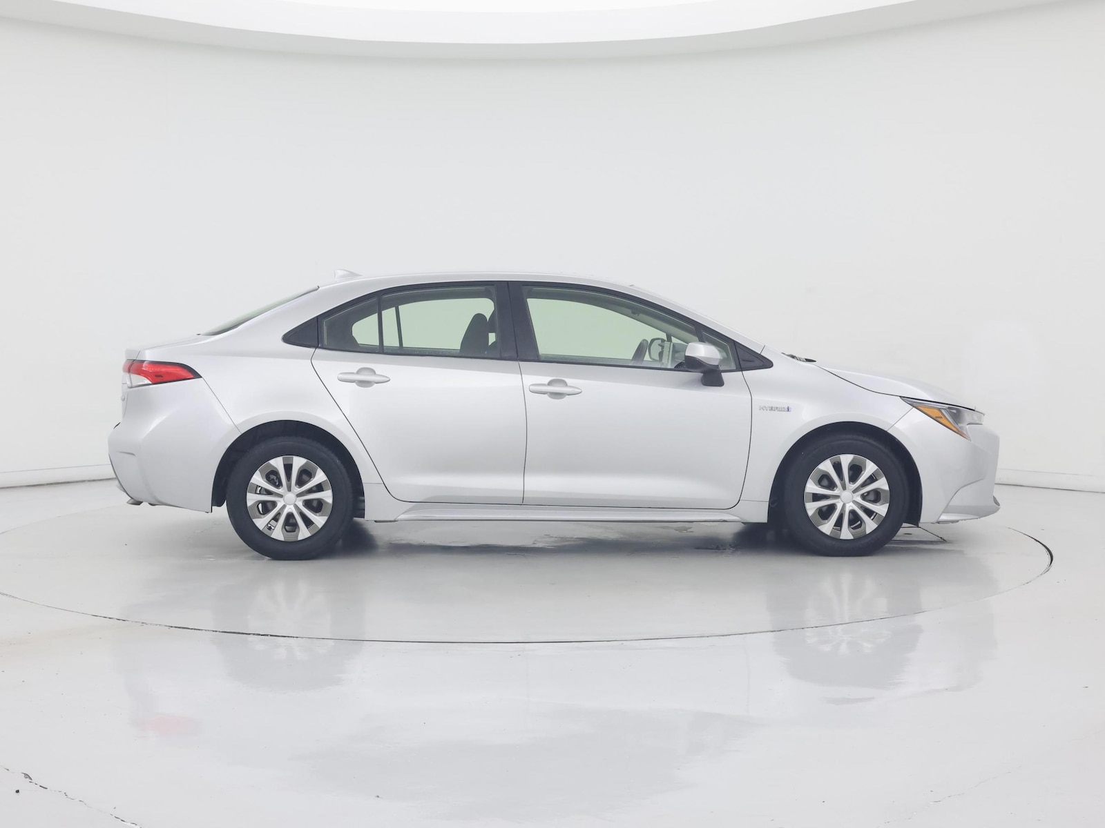 2021 Toyota Corolla LE - Photo 8