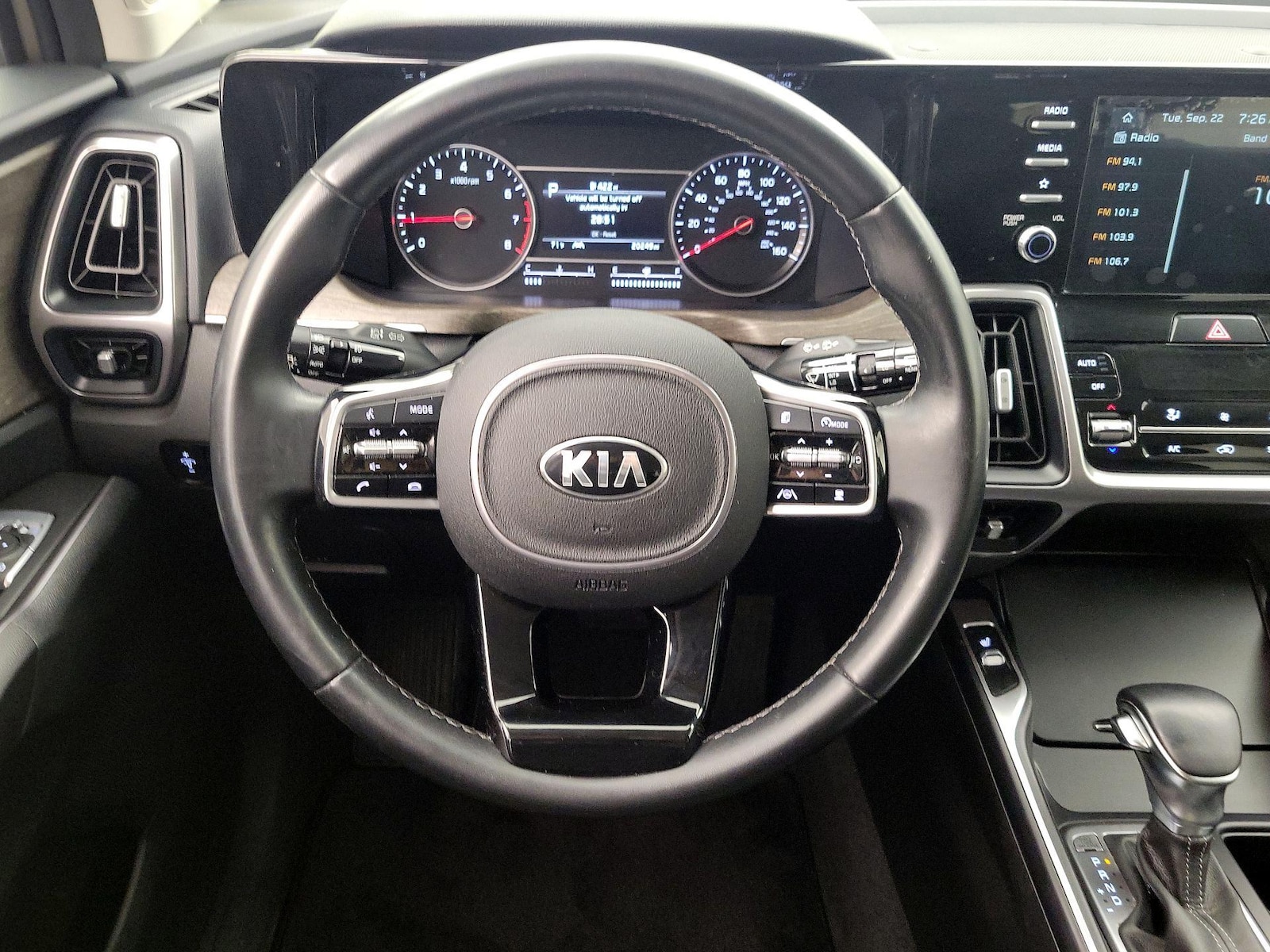 2021 Kia Sorento EX - Photo 11