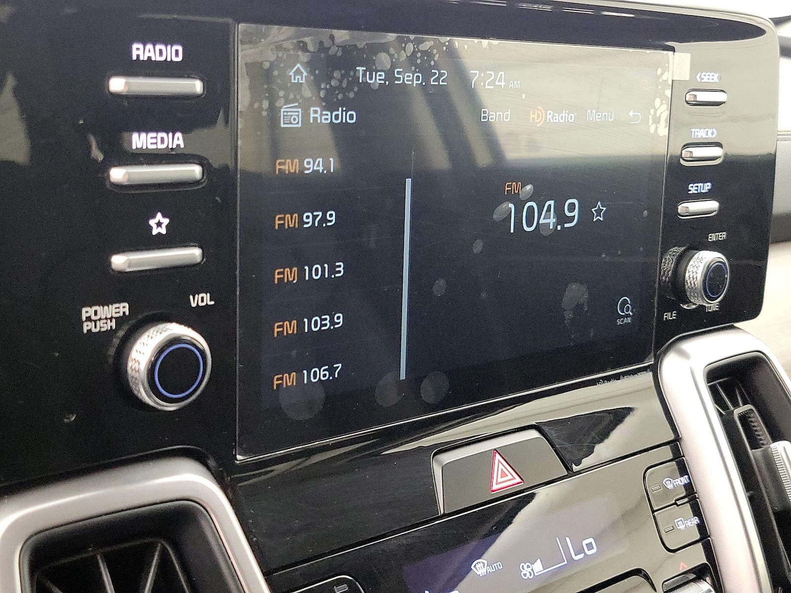 2021 Kia Sorento EX - Photo 16