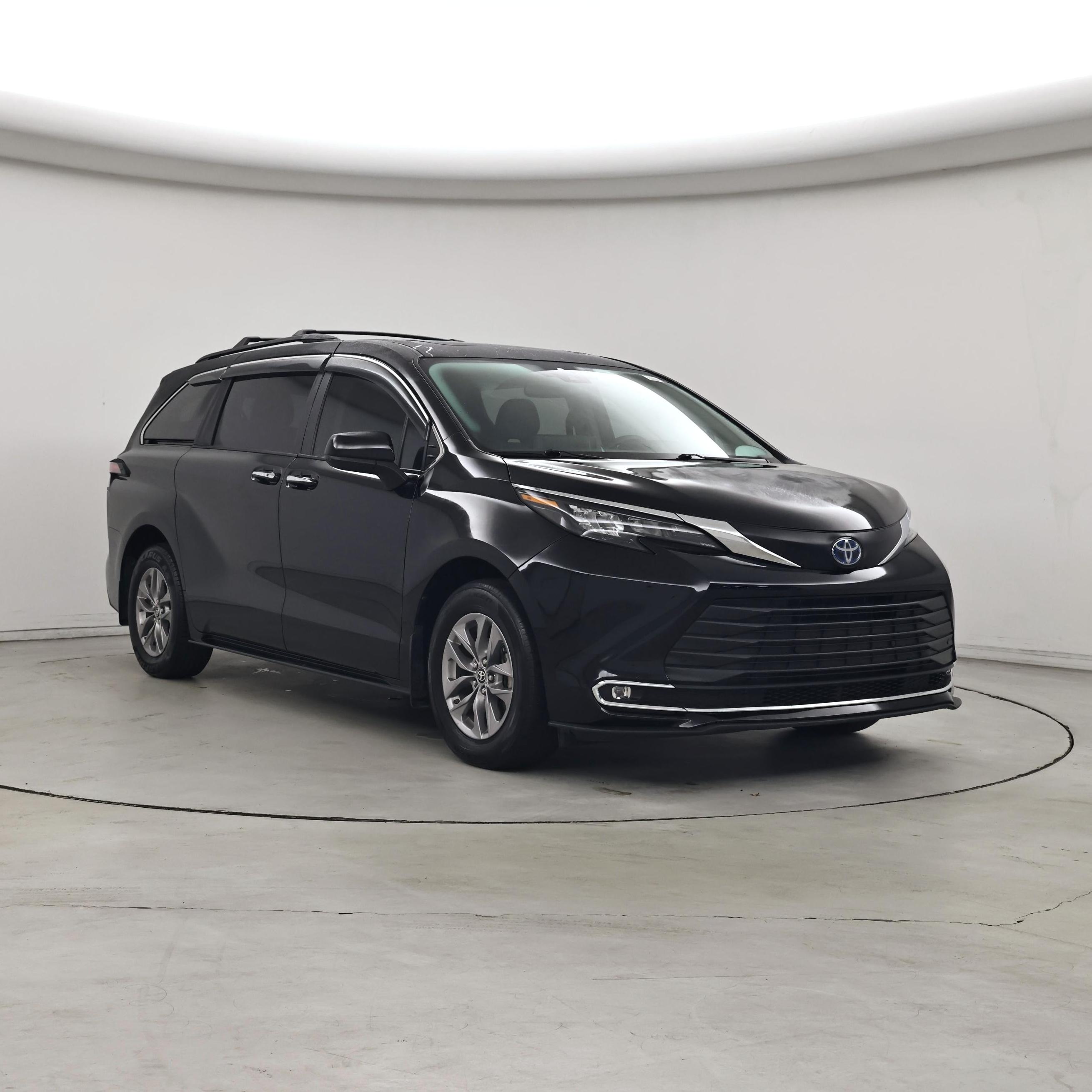 Black 2024 Toyota Sienna Minivan Front-Wheel Drive Automatic
