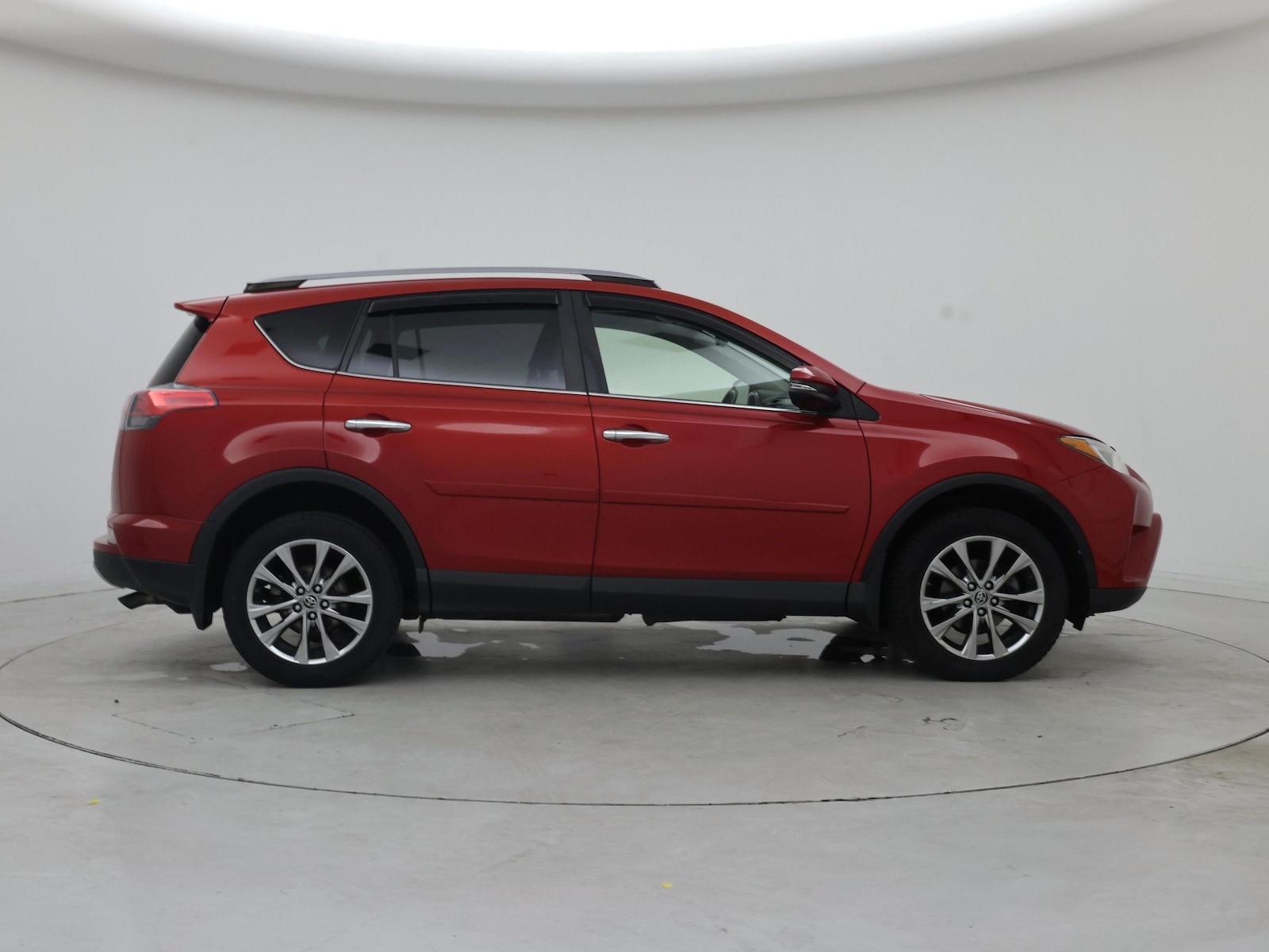 2017 Toyota RAV4 Limited - Photo 8