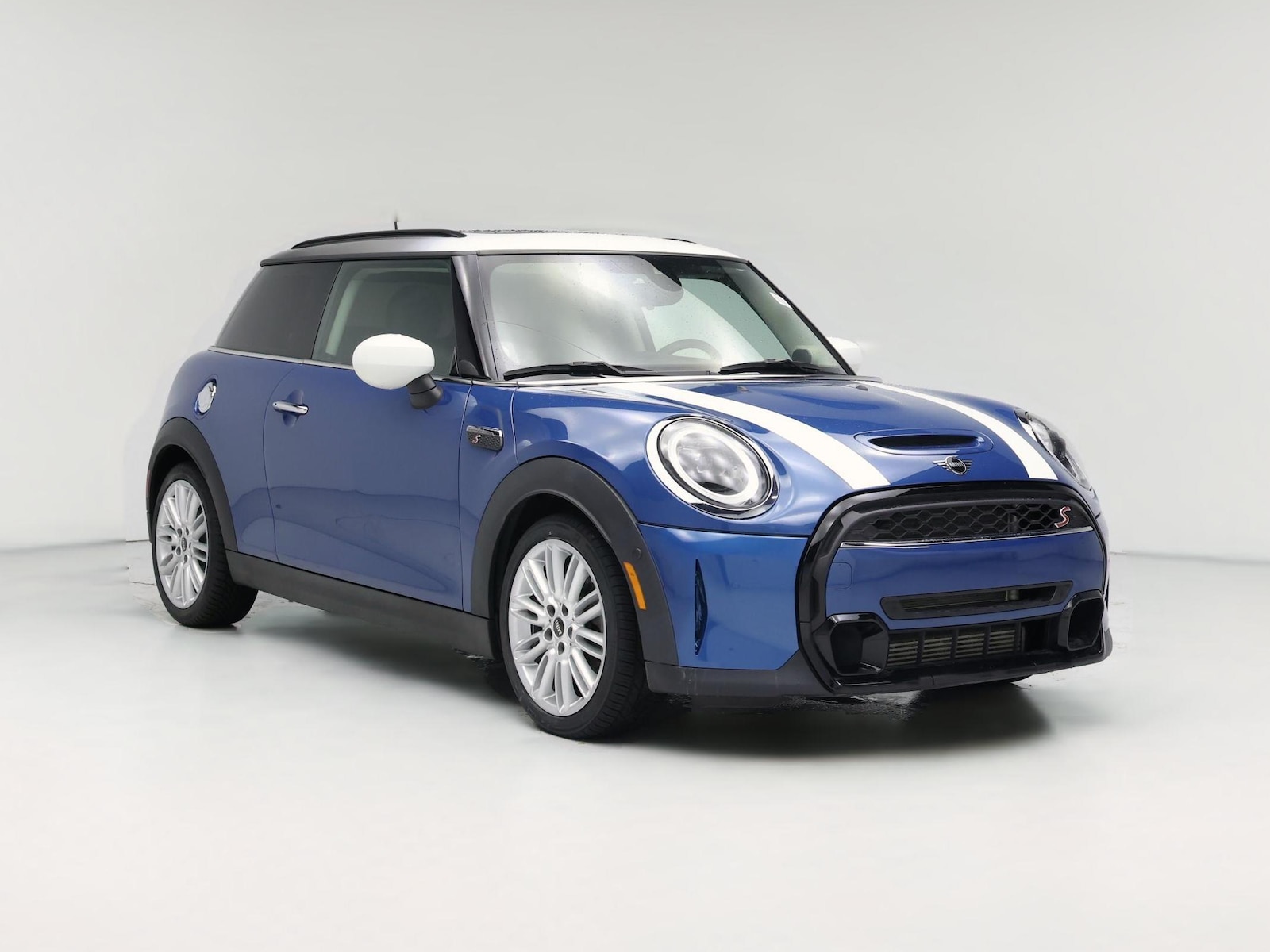 2023 MINI 3 Door