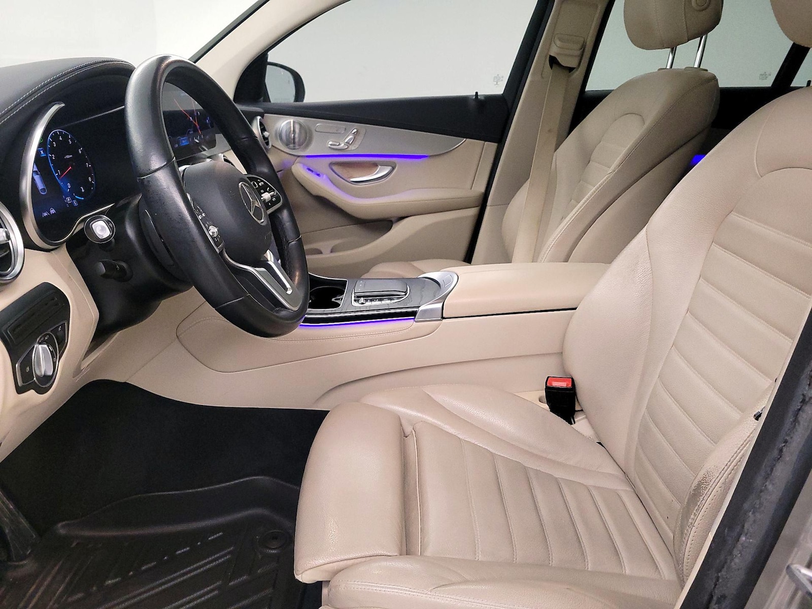 2020 Mercedes-Benz GLC Coupe GLC300 - Photo 11