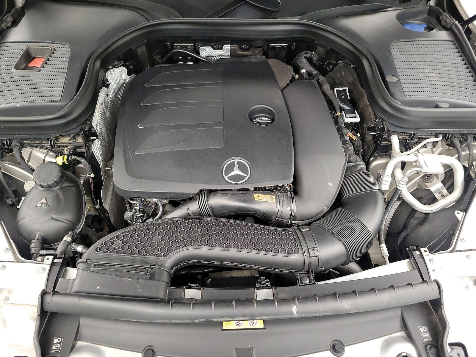 2020 Mercedes-Benz GLC Coupe GLC300 - Photo 23