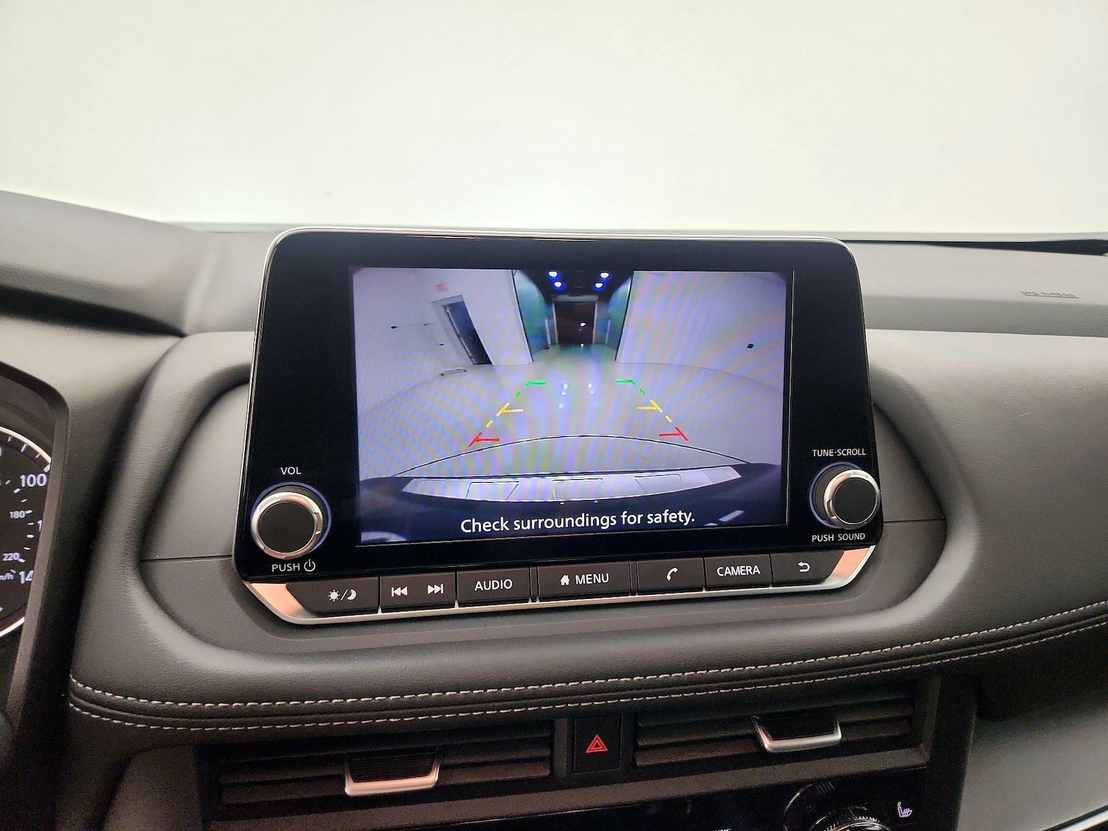 2026 Nissan Rogue SV - Photo 14