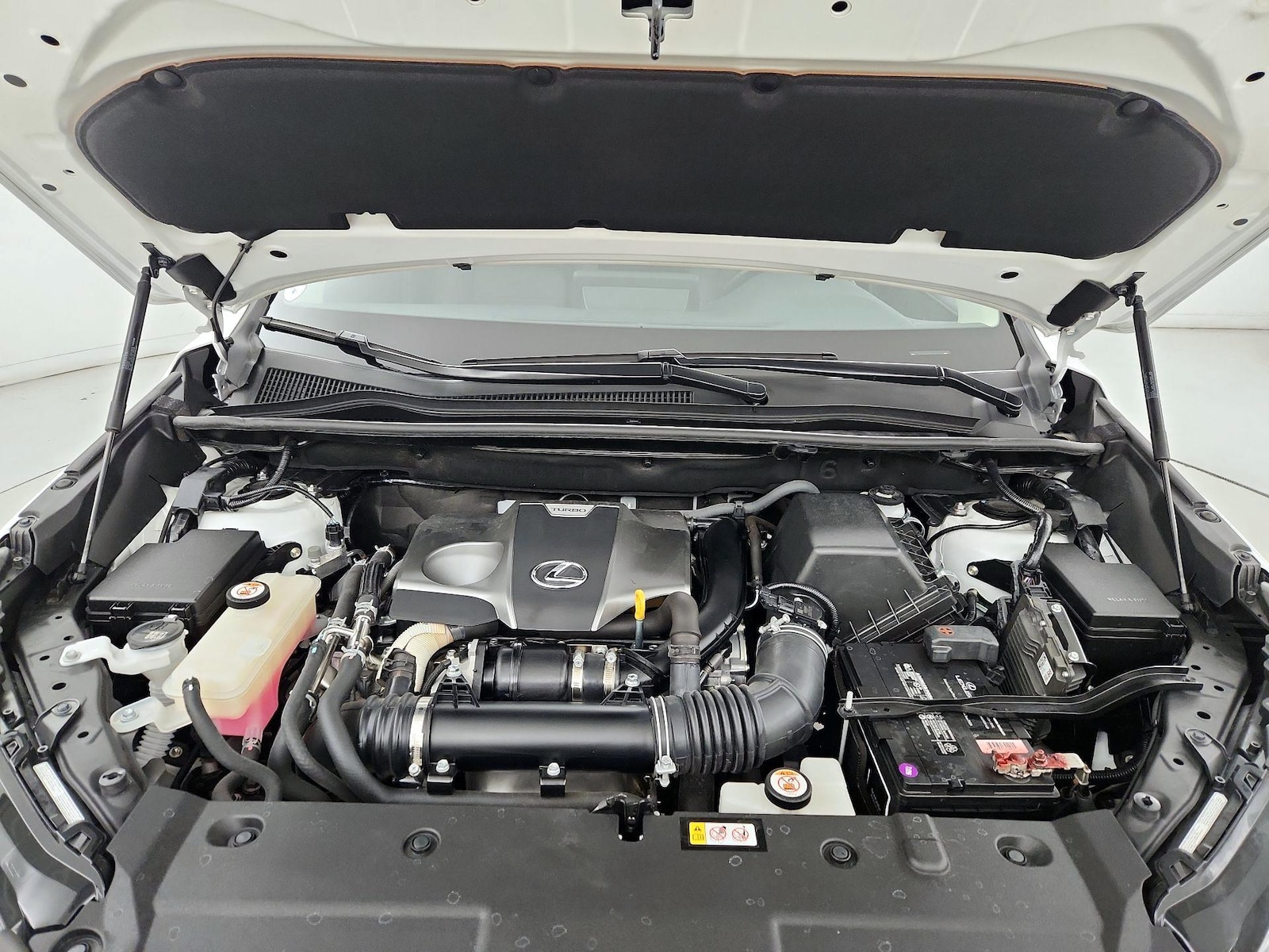 2020 Lexus NX 300 - Photo 23