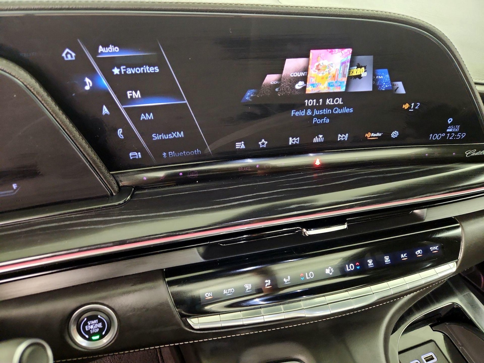 2024 Cadillac Escalade ESV V-Series - Photo 17