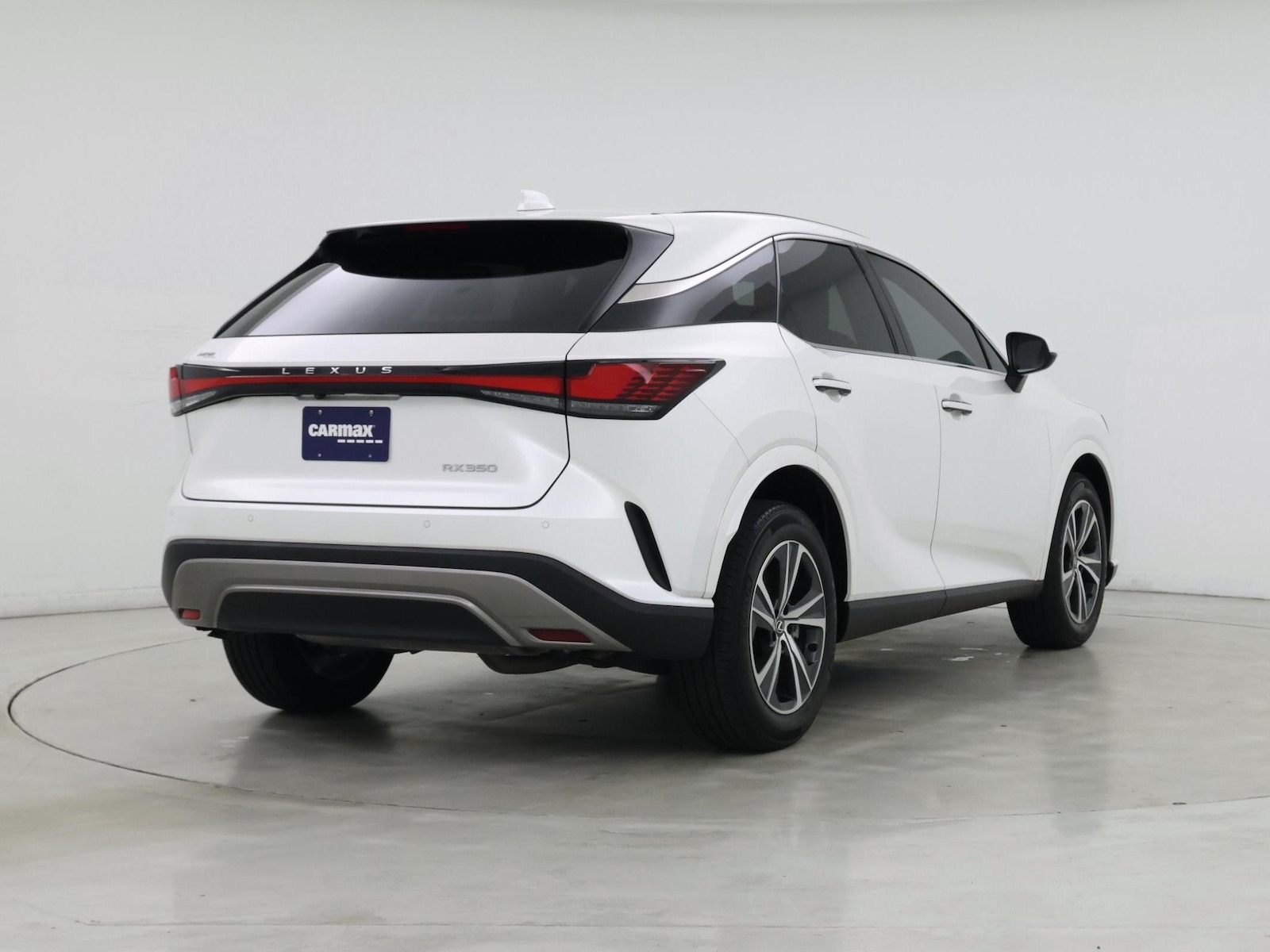2024 Lexus RX 350 - Photo 9