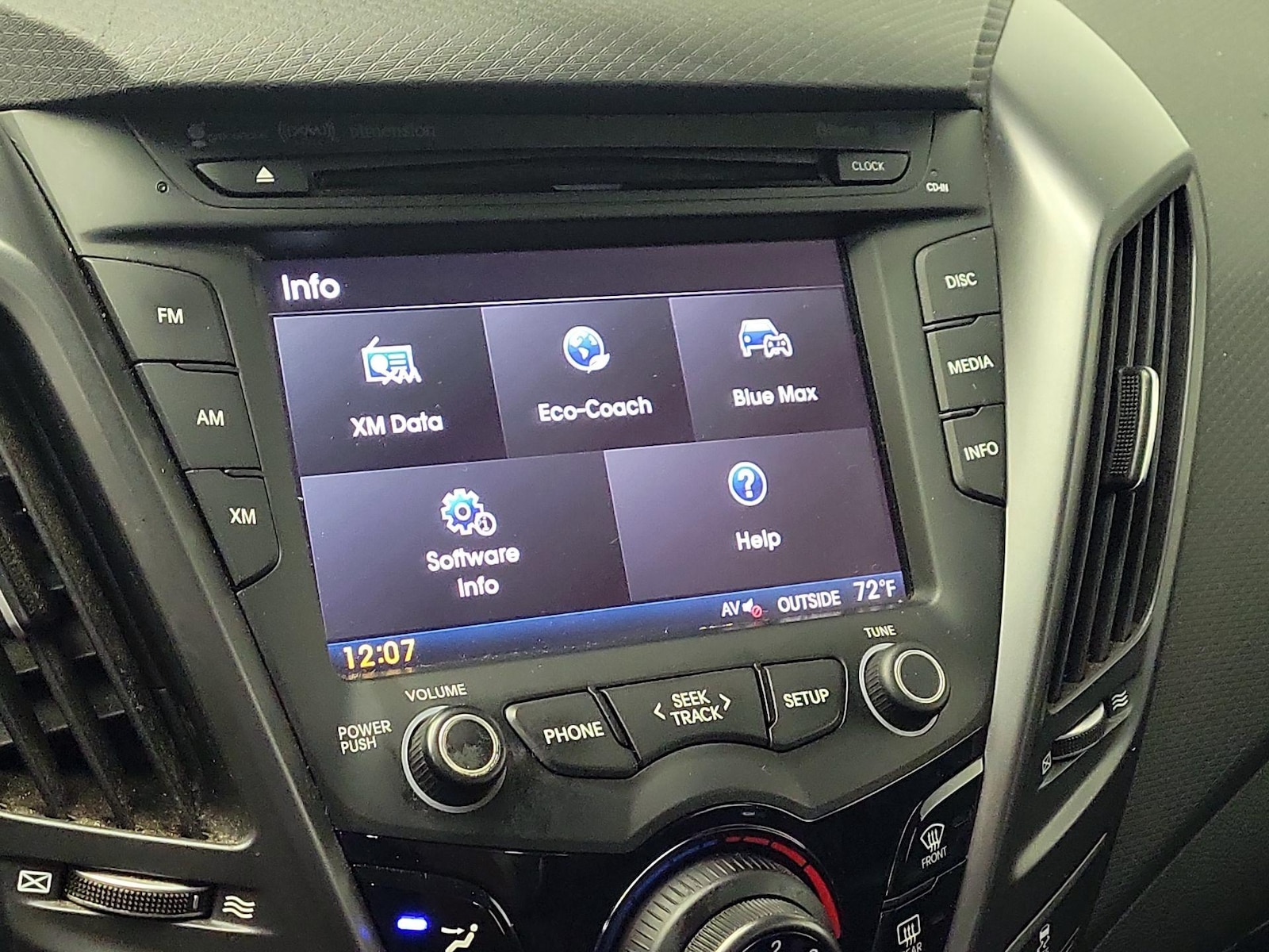 2015 Hyundai Veloster - Photo 16