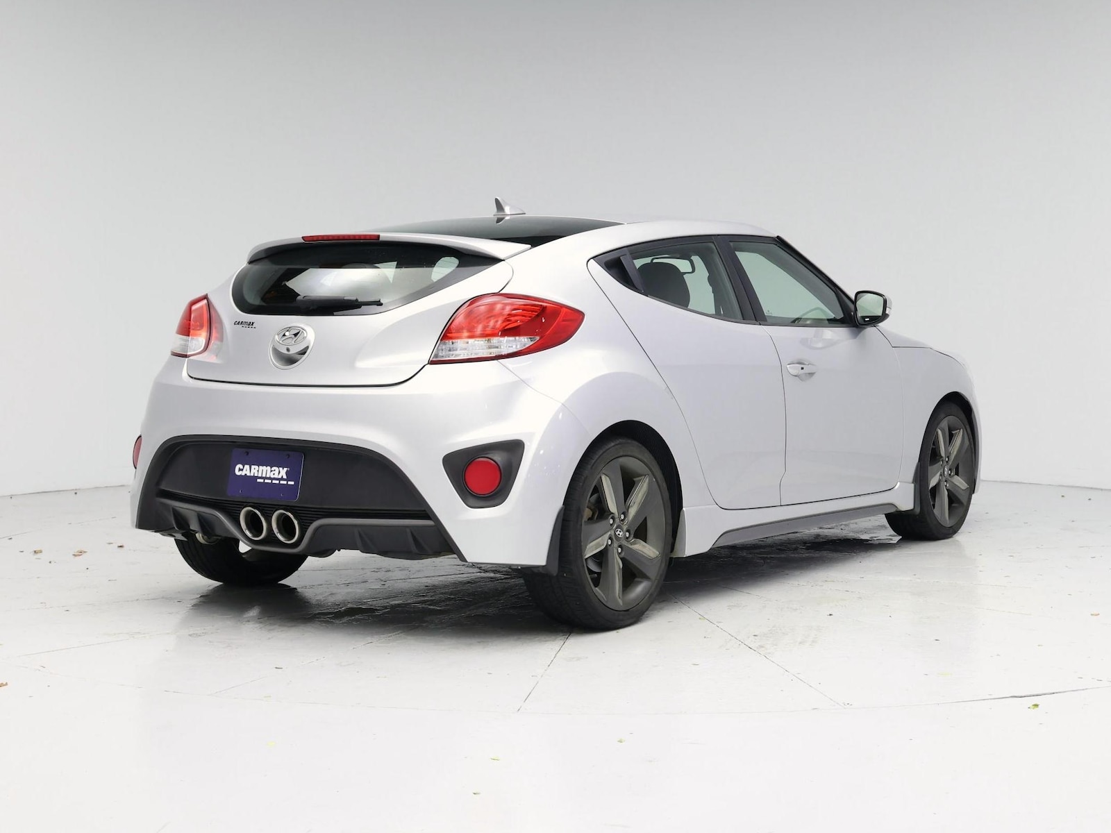 2015 Hyundai Veloster - Photo 9
