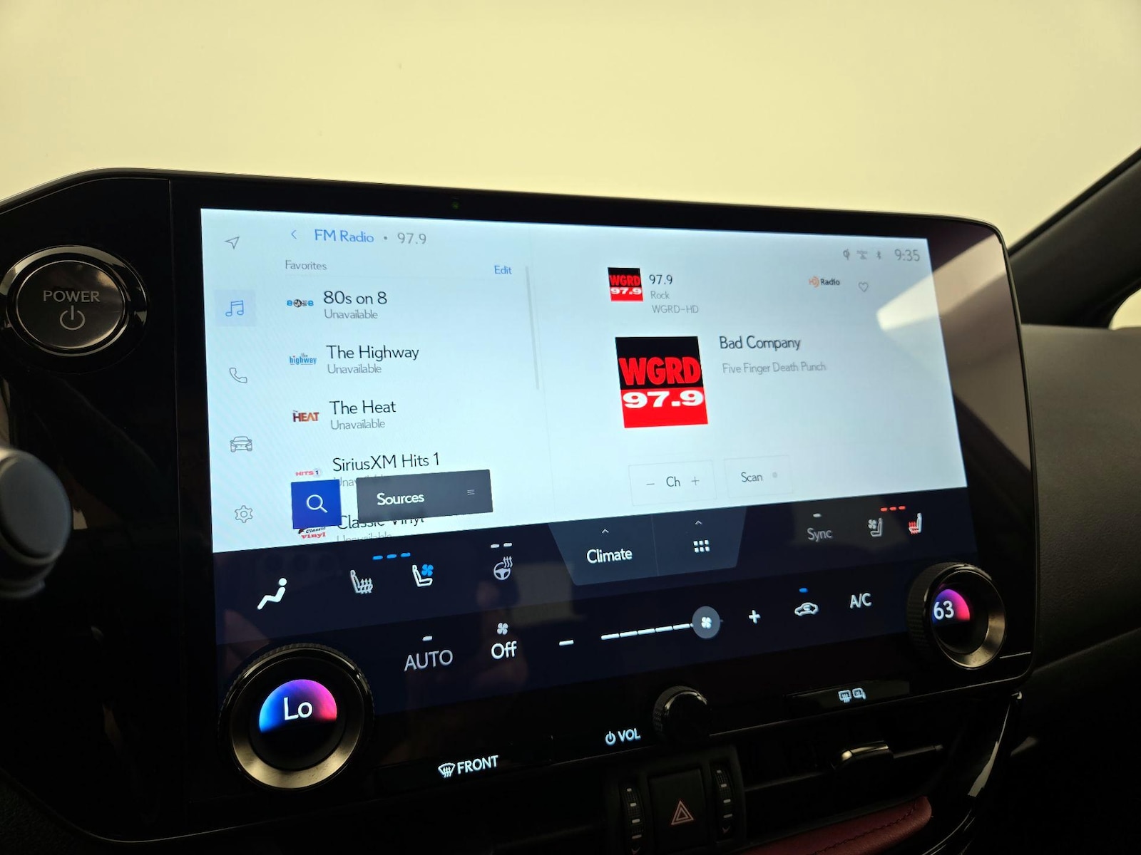 2022 Lexus NX Hybrid 350h - Photo 16