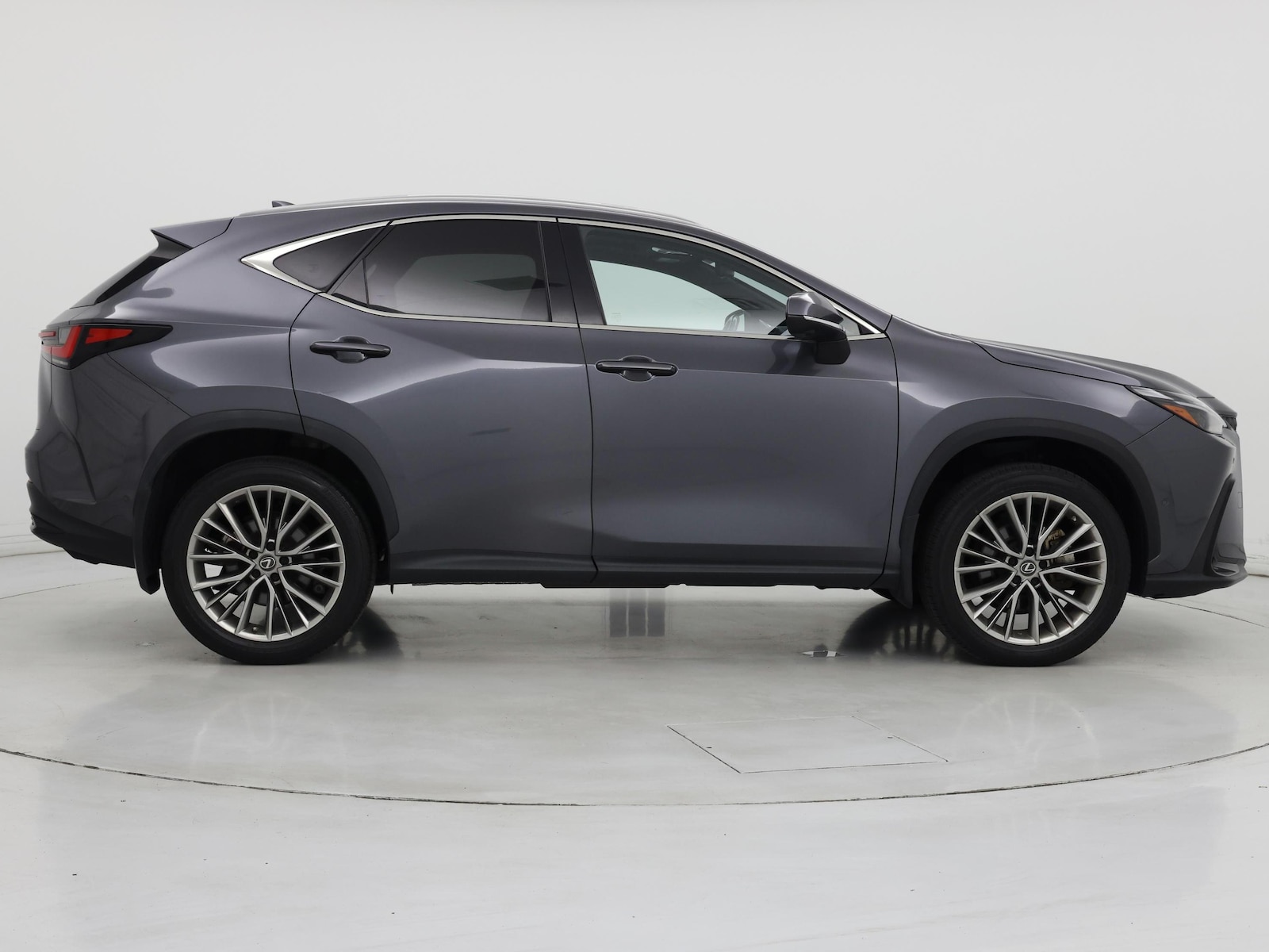 2022 Lexus NX Hybrid 350h - Photo 8