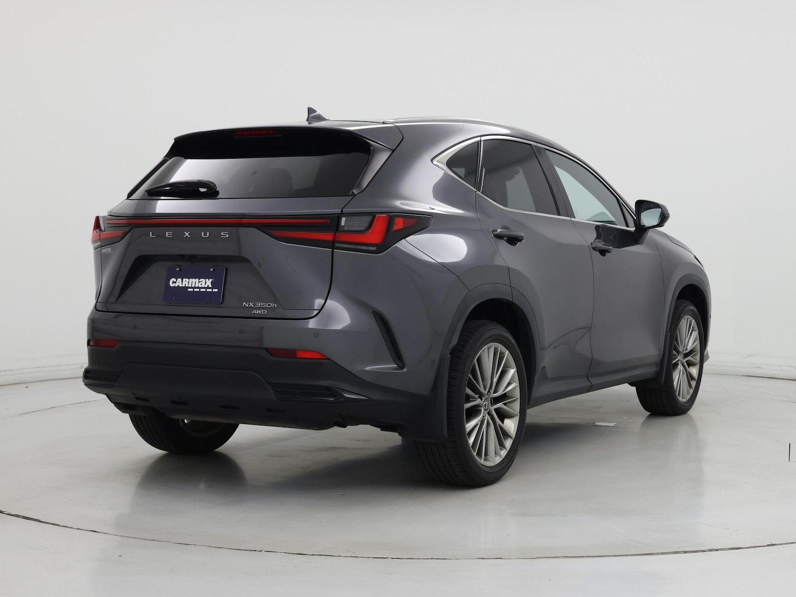 2022 Lexus NX Hybrid 350h - Photo 9