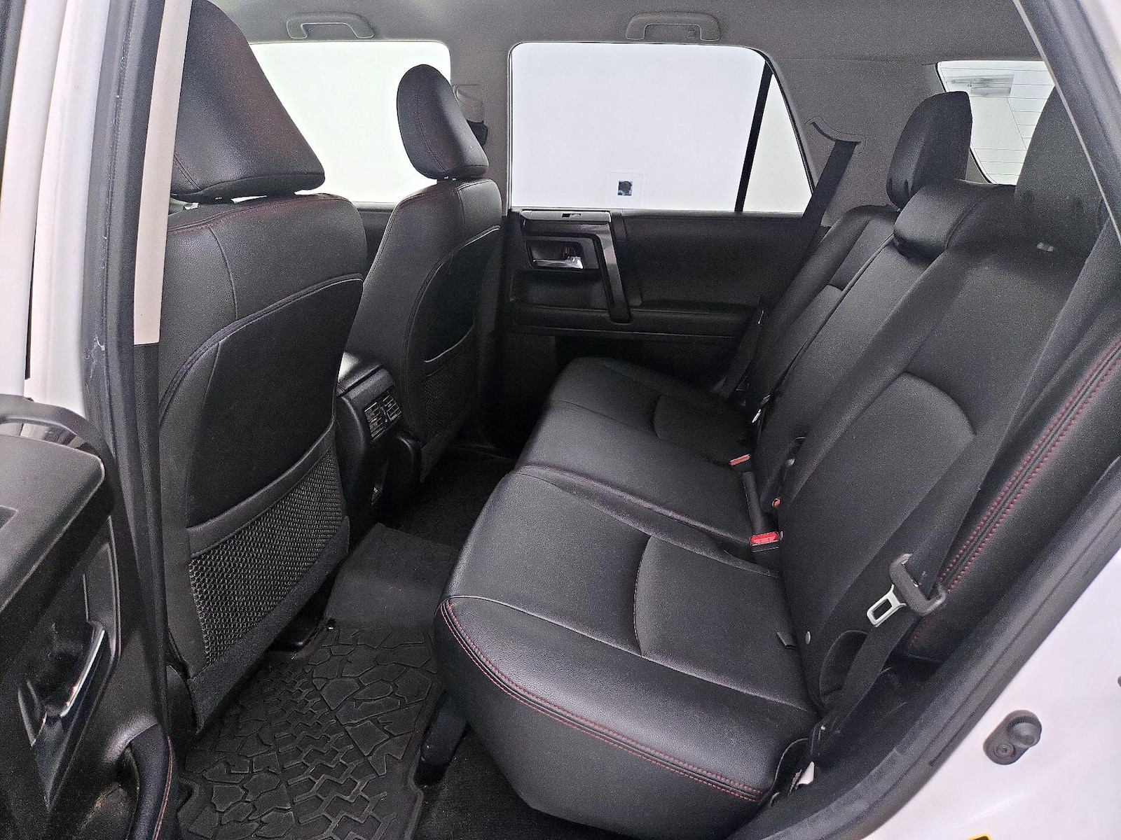 2020 Toyota 4Runner Off-Road - Photo 21