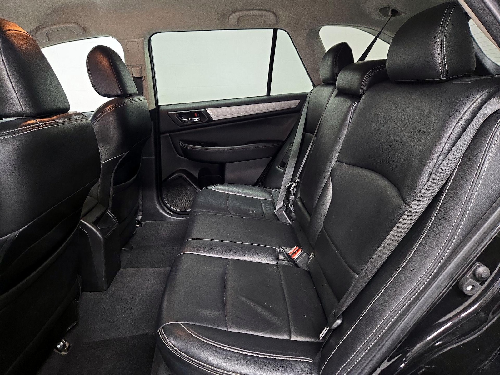2017 Subaru Outback Premium - Photo 20