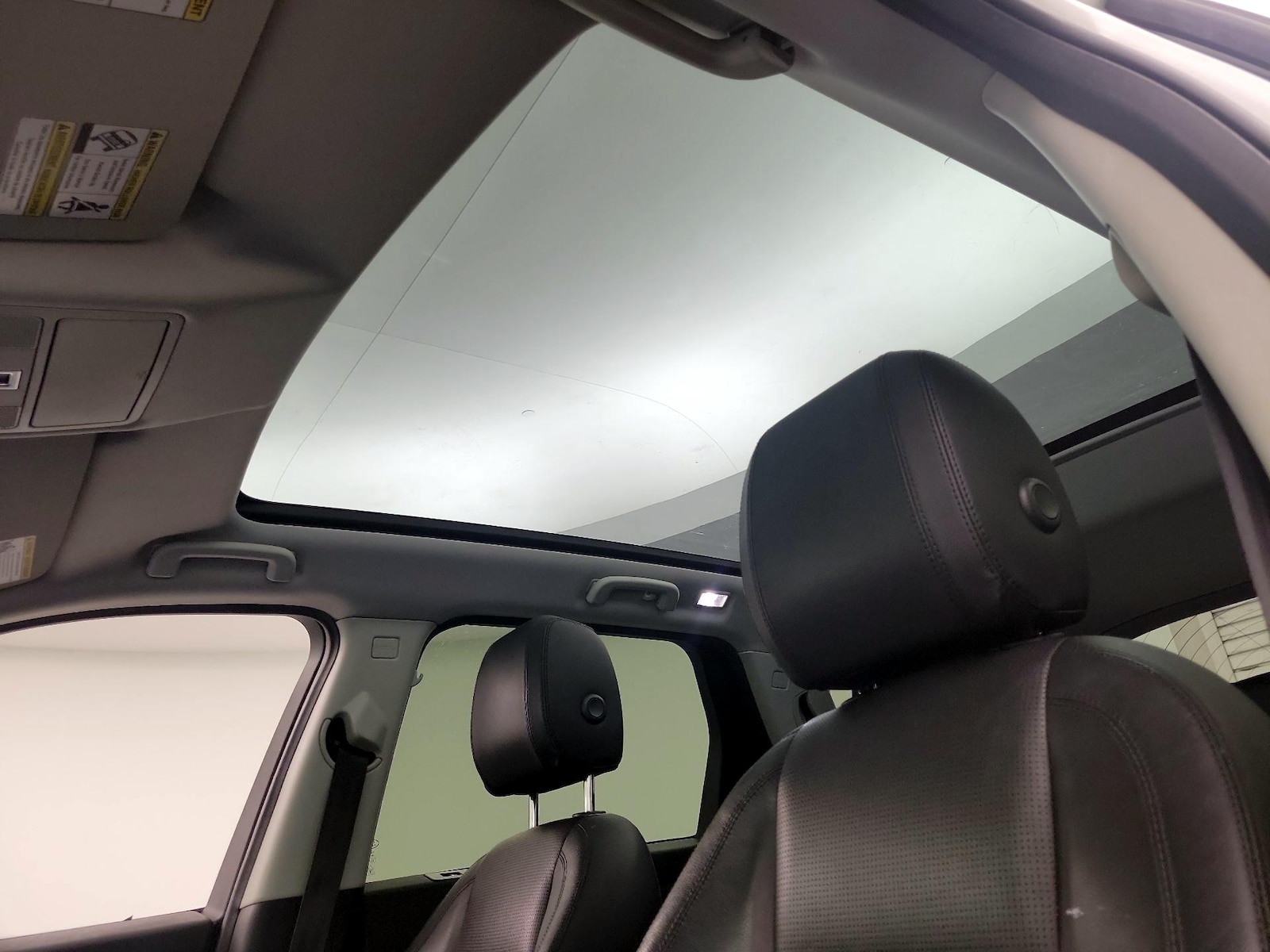 Skylight(s) & Overhead Airbags