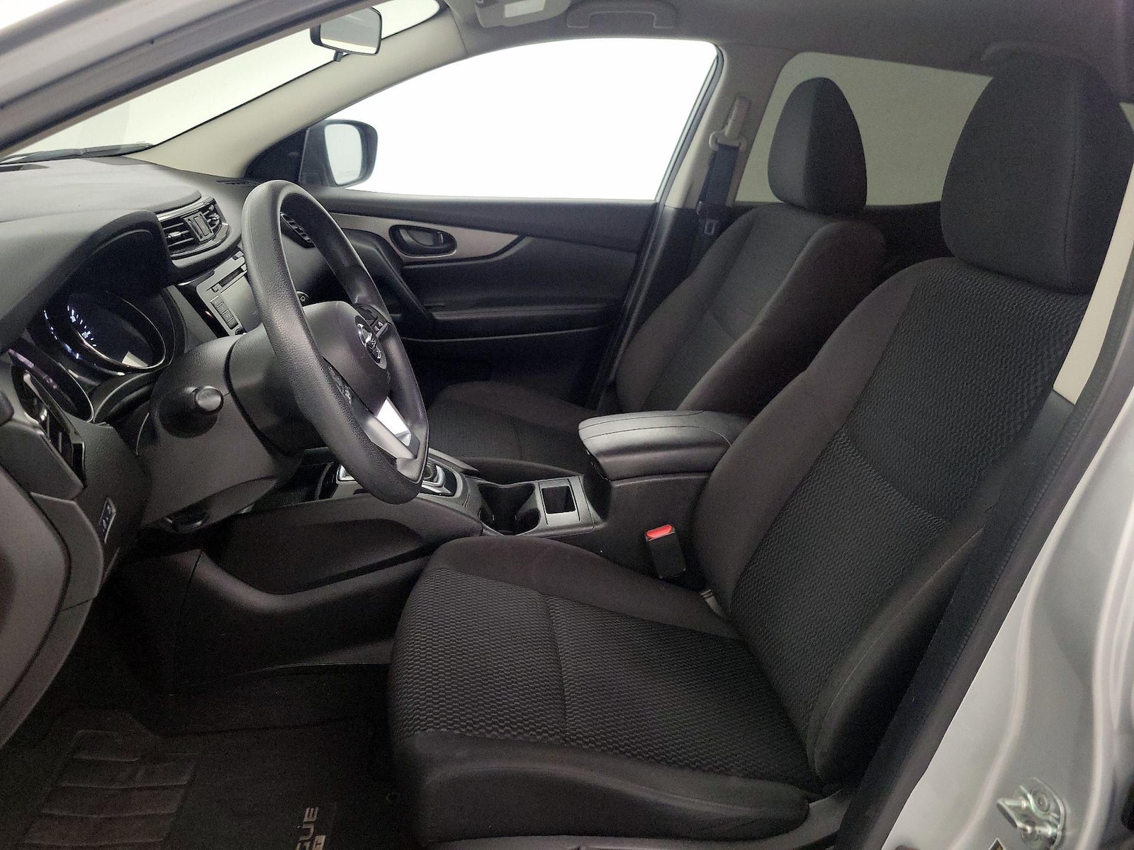 2020 Nissan Rogue Sport S - Photo 12