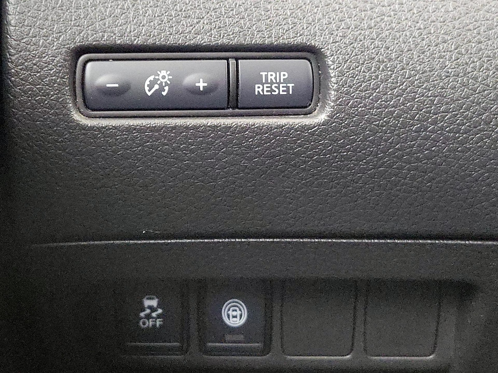 2020 Nissan Rogue Sport S - Photo 14