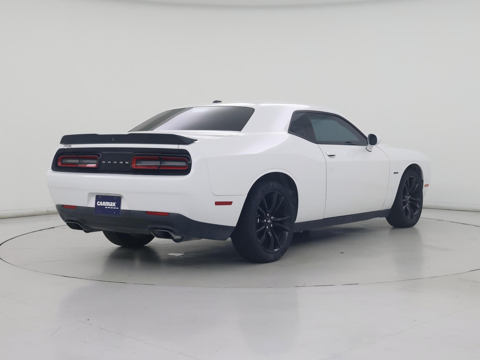 2018 Dodge Challenger R/T - Photo 9