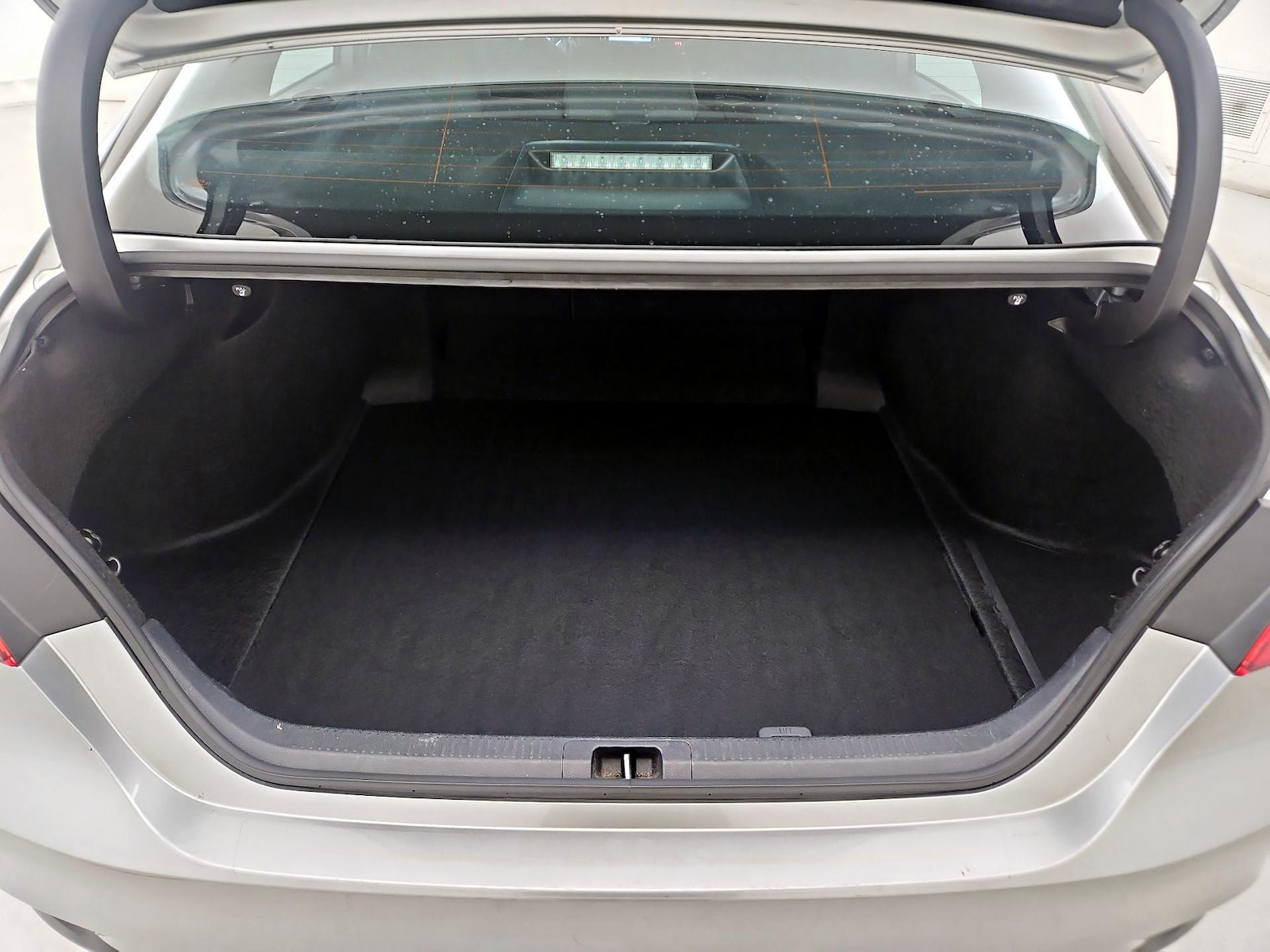 2024 Toyota Camry LE - Photo 21
