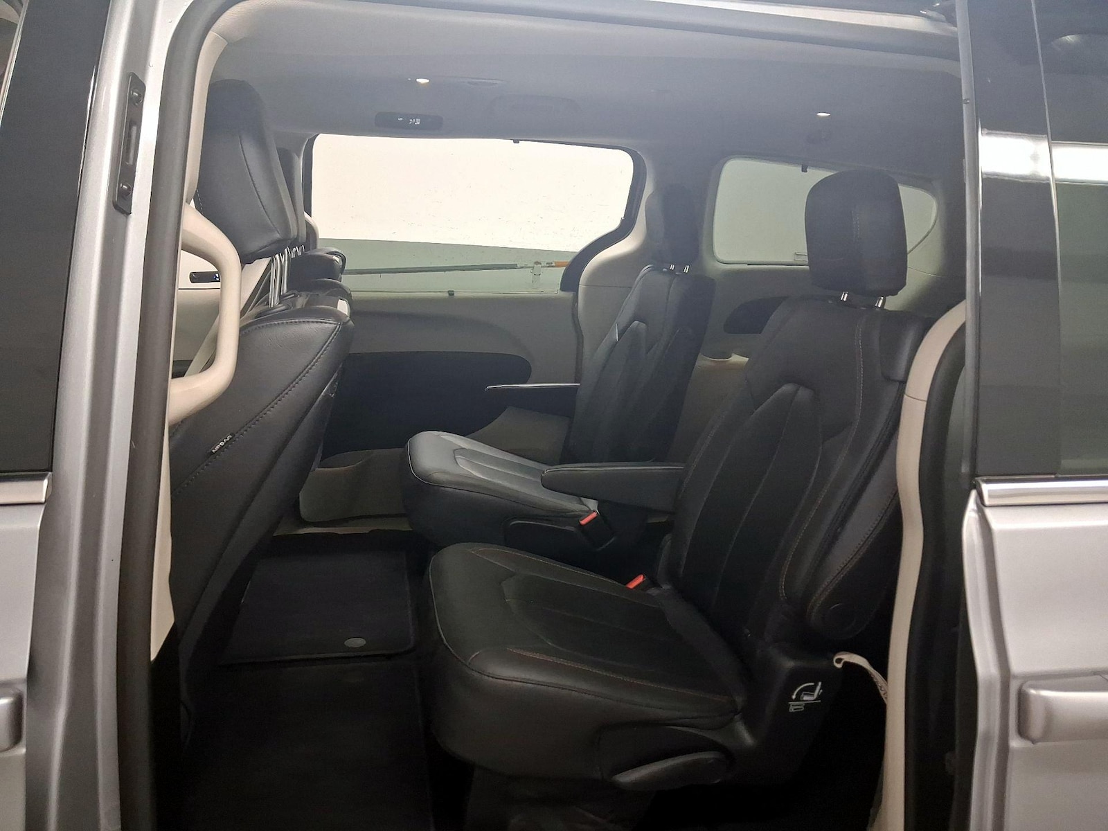 Rear Air Conditioning