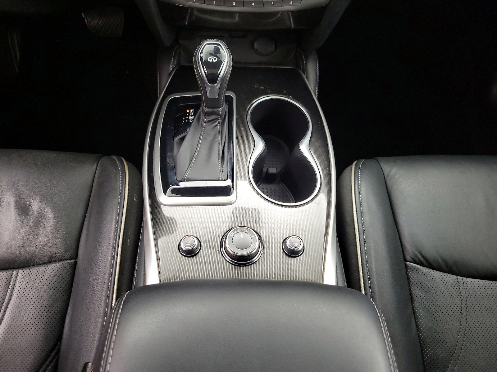 2020 INFINITI QX60 LUXE - Photo 19