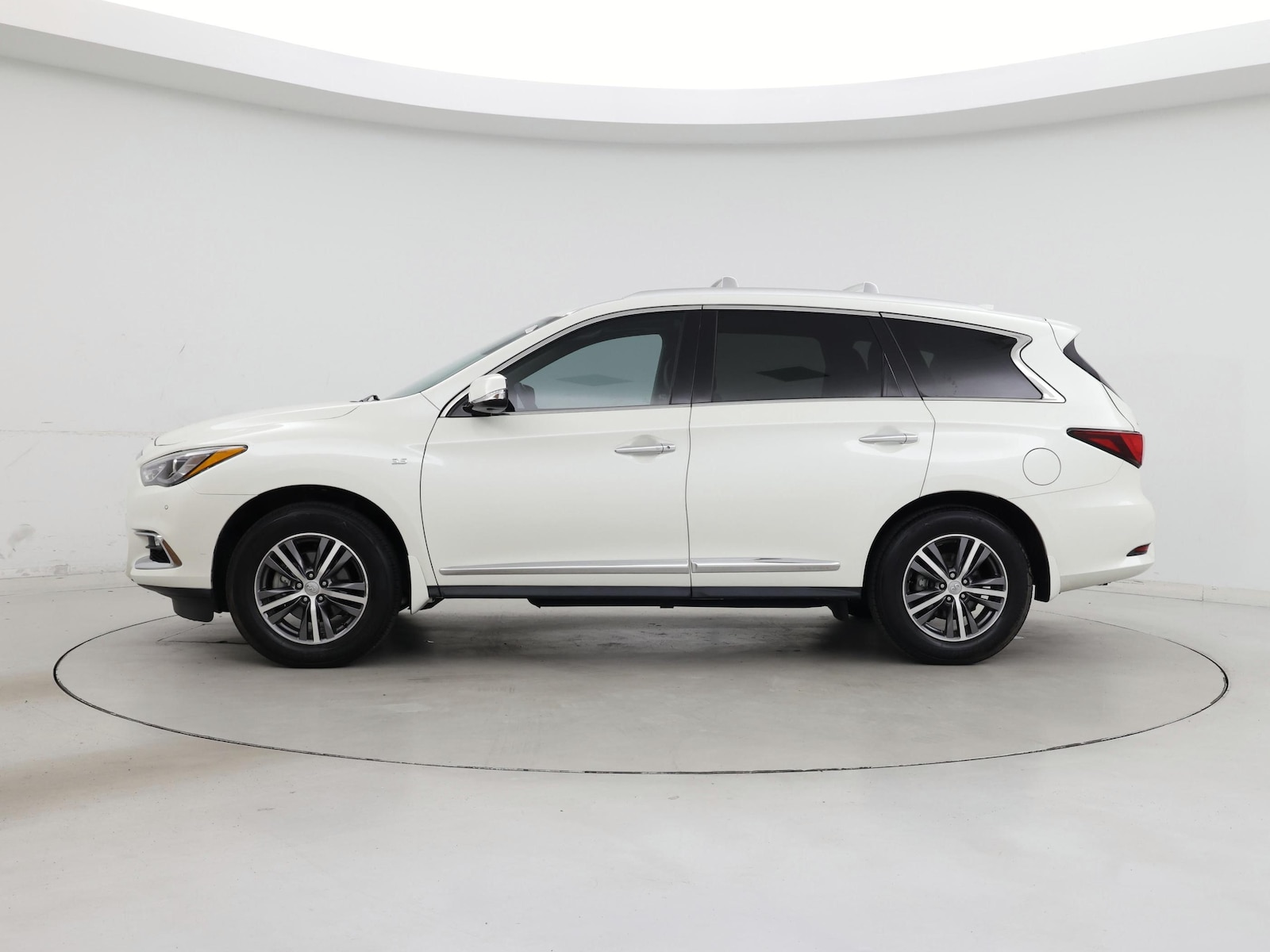2020 INFINITI QX60 LUXE - Photo 4