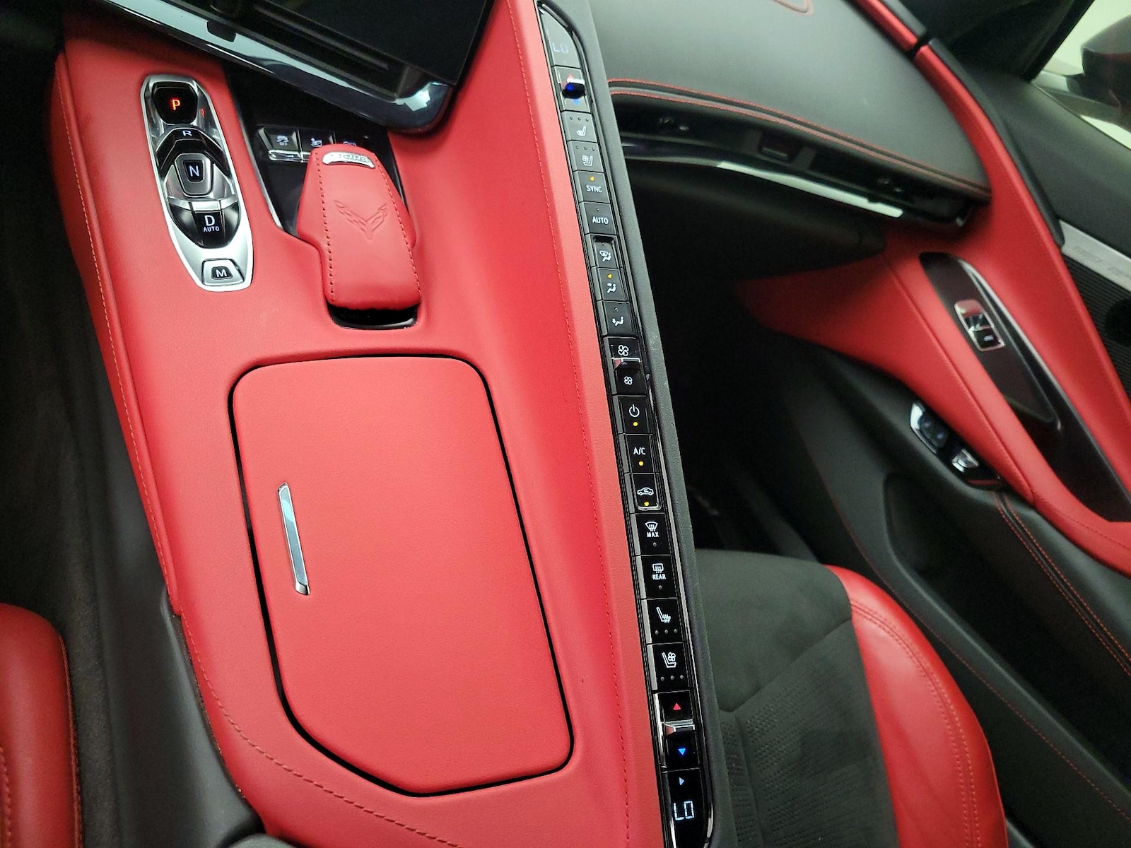 2023 Chevrolet Corvette 2LT - Photo 18