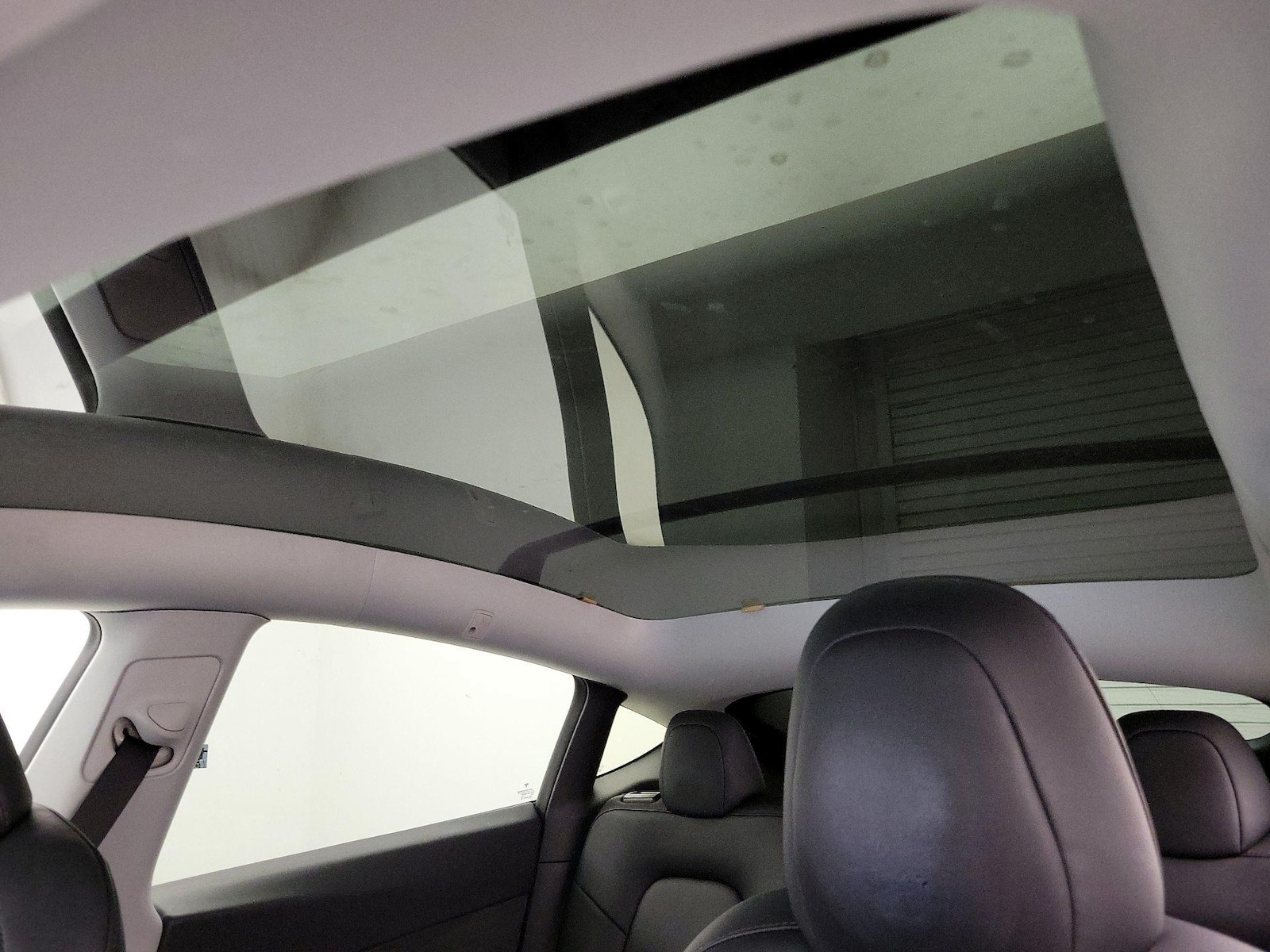Skylight(s) & Overhead Airbags
