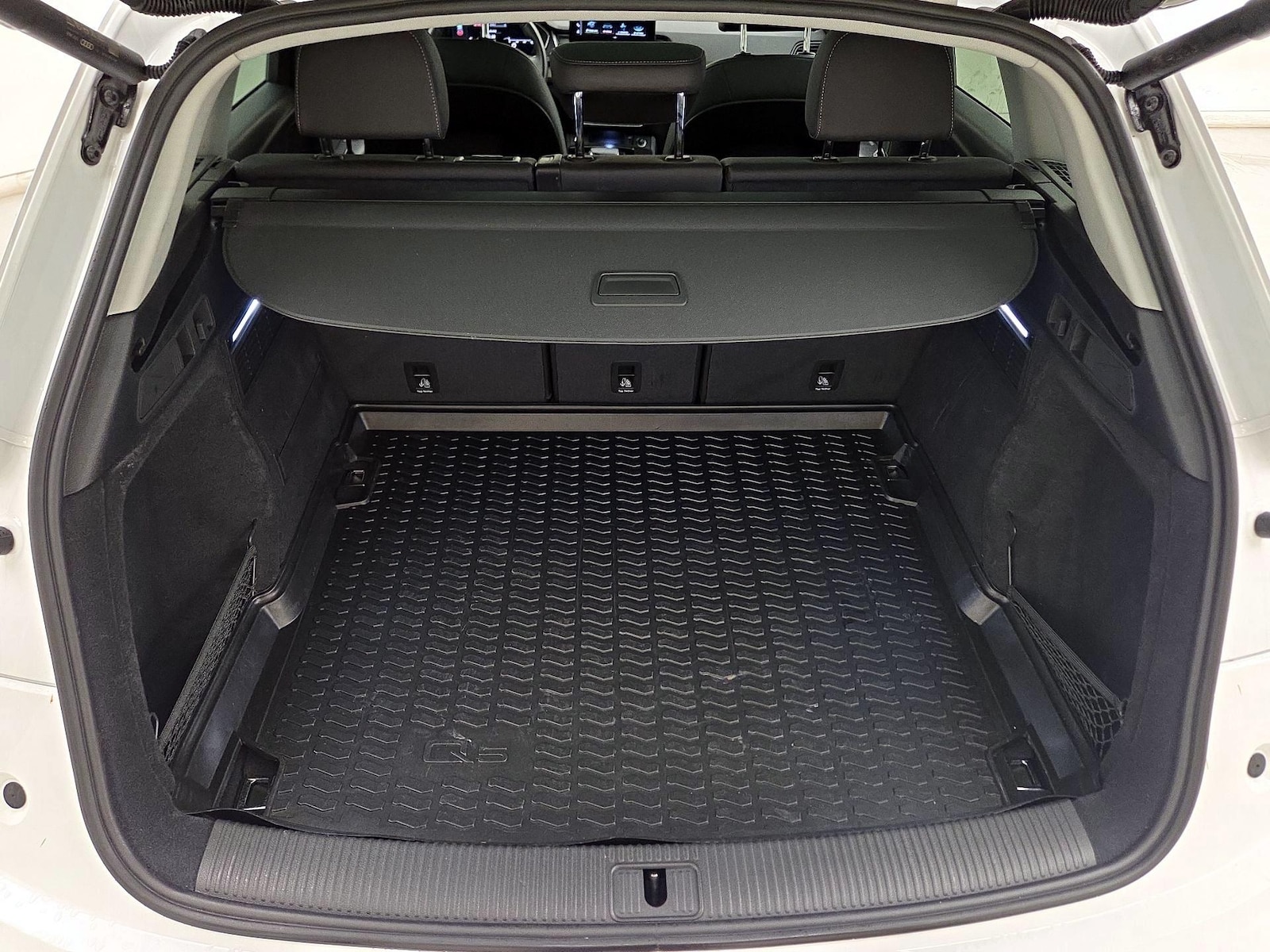 2022 Audi Q5 Premium Plus - Photo 22