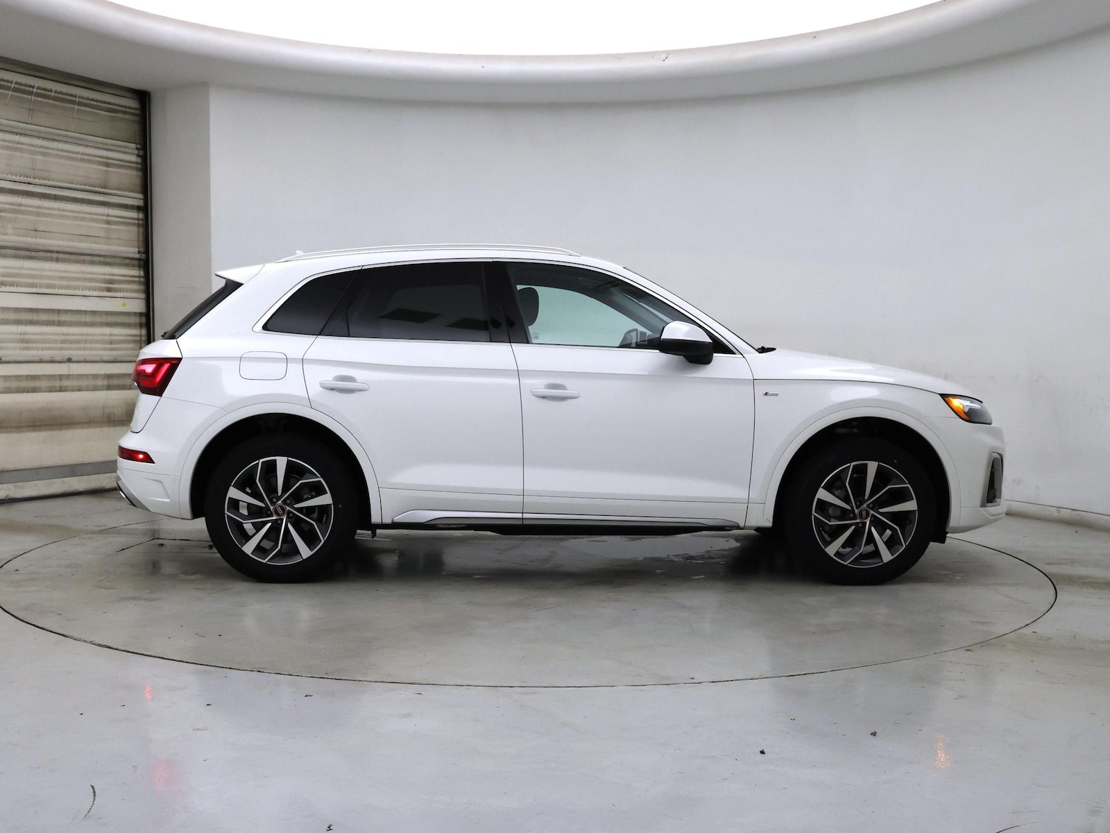 2022 Audi Q5 Premium Plus - Photo 8