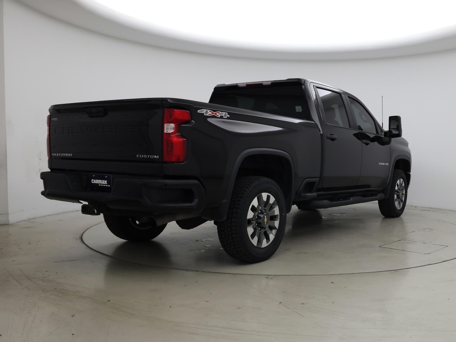 2023 Chevrolet Silverado 2500HD Custom - Photo 9