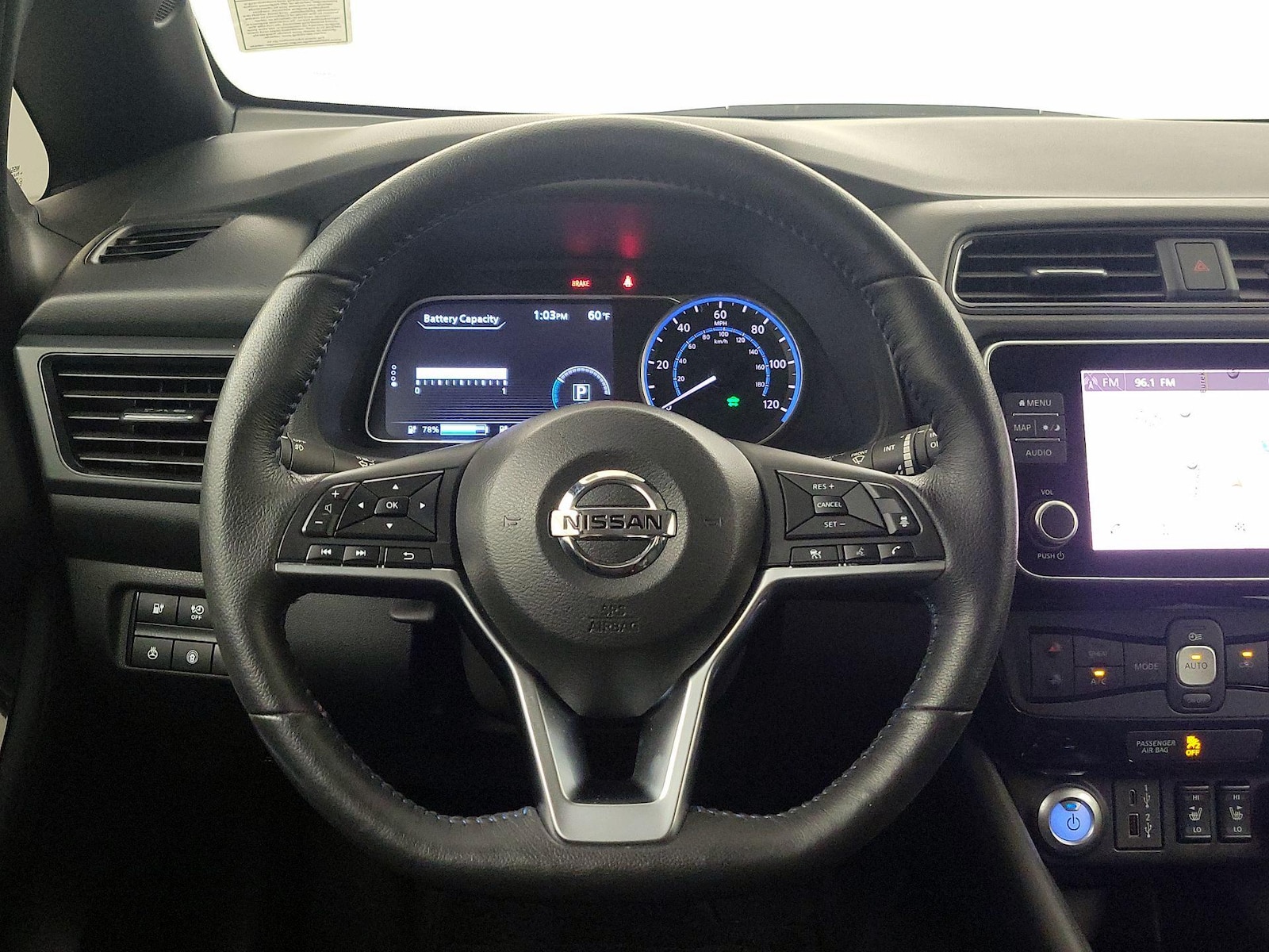 2022 Nissan LEAF SV - Photo 11