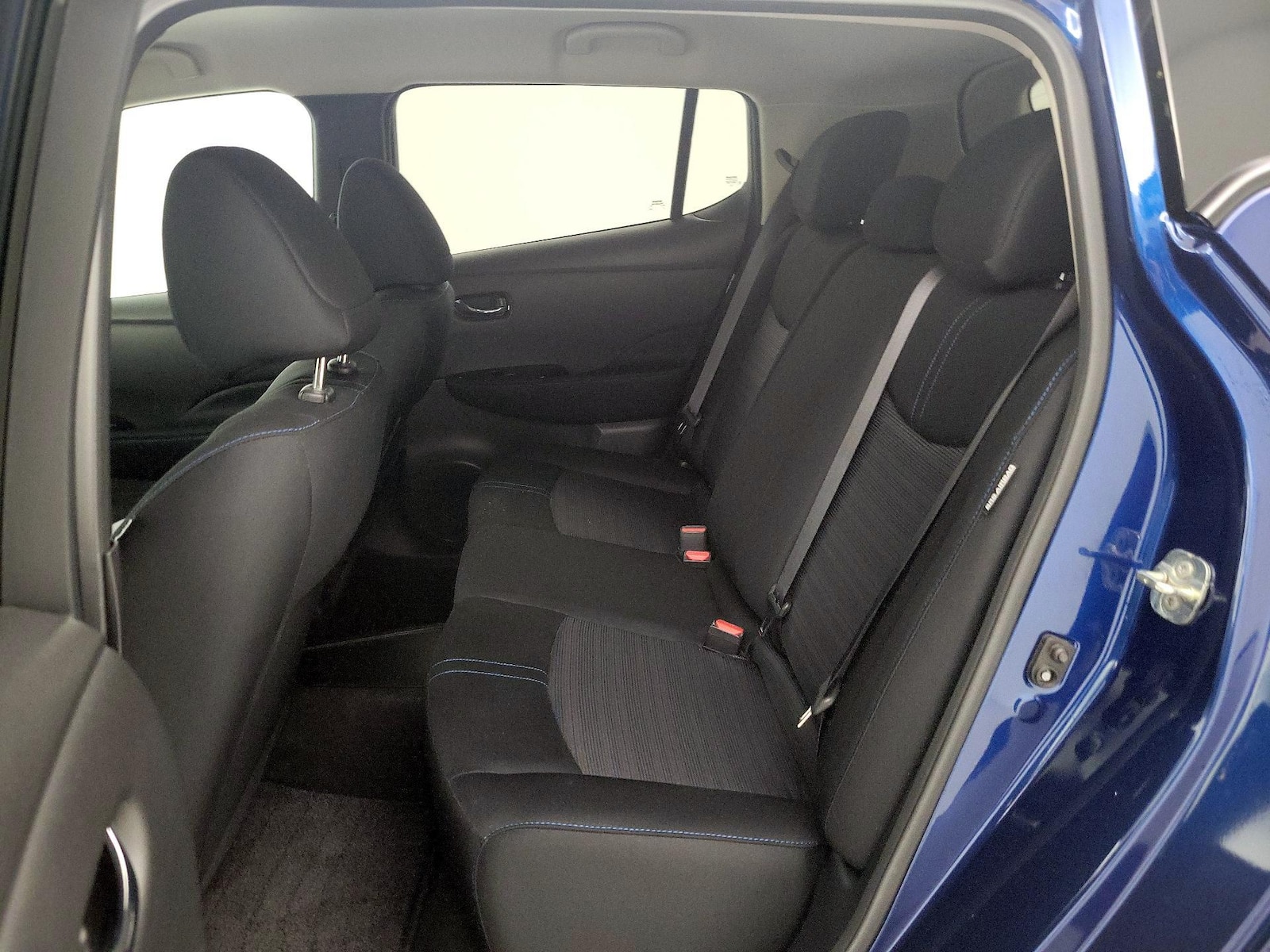 2022 Nissan LEAF SV - Photo 21