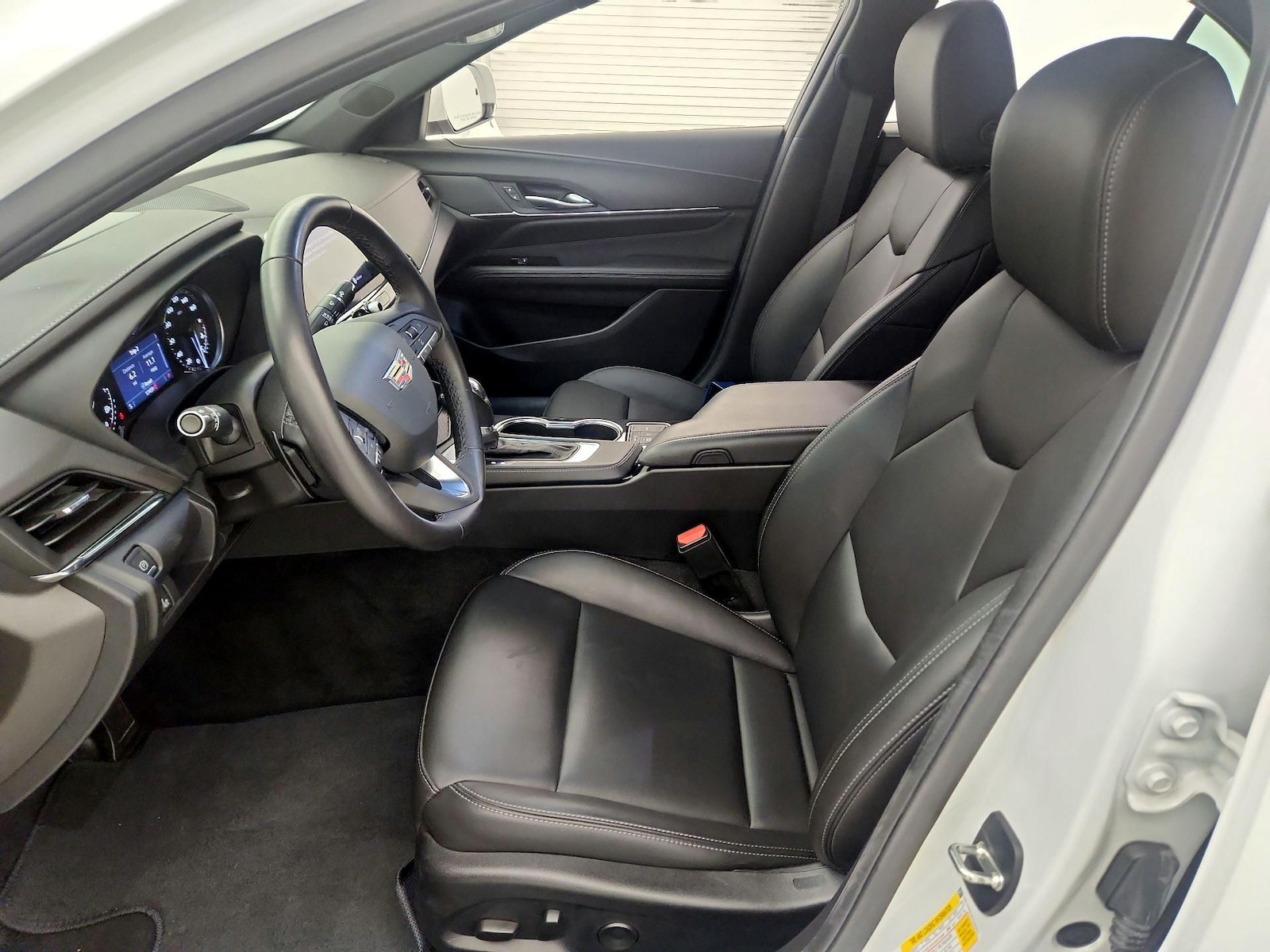 2023 Cadillac CT4 Luxury - Photo 12