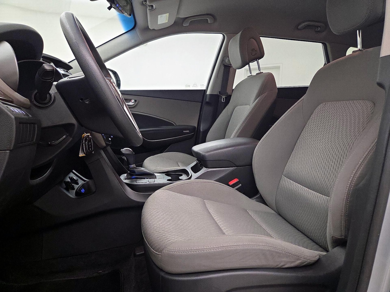 Power Seat(s) & Side Airbags