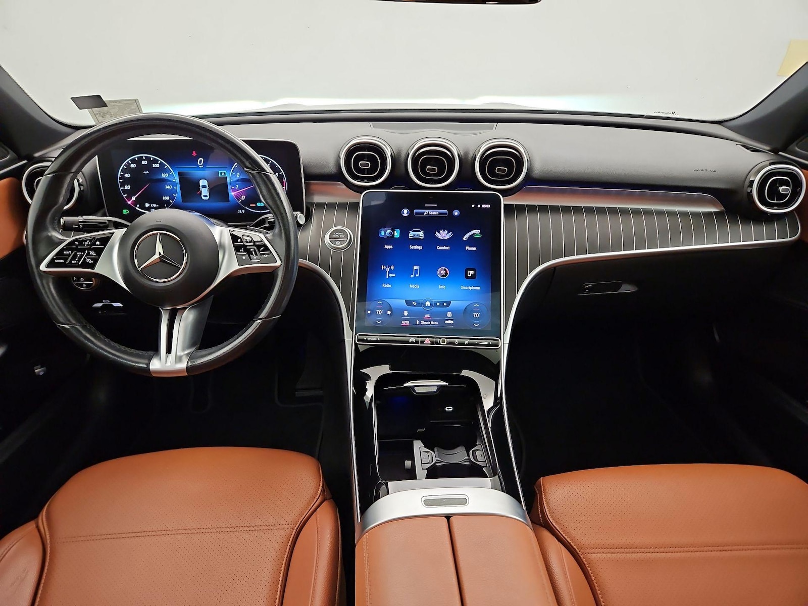 Apple CarPlay® & Android Auto™