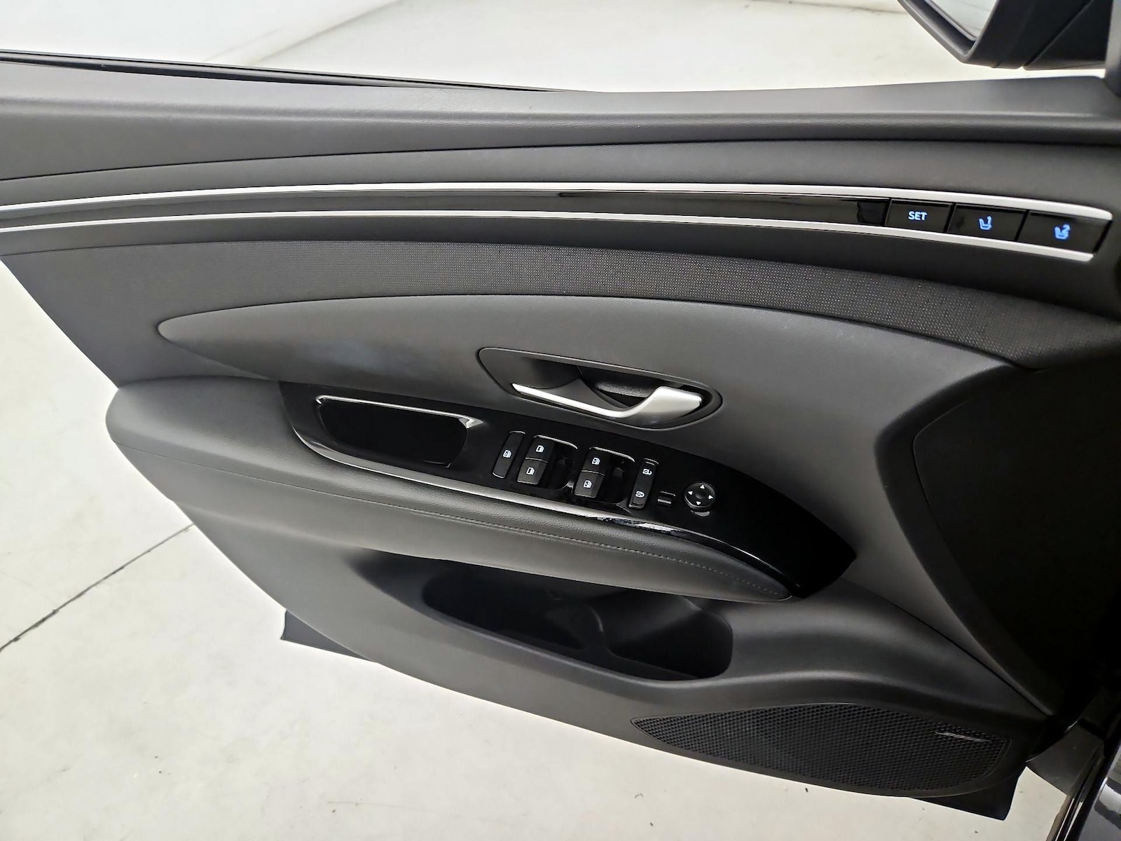 2023 Hyundai Tucson Limited - Photo 13