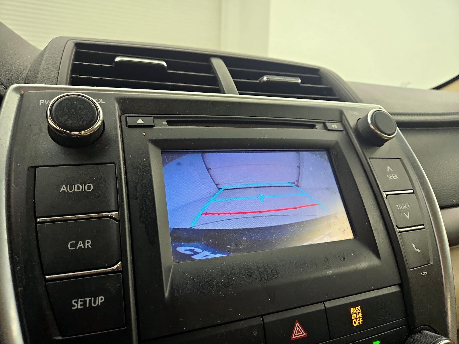 2017 Toyota Camry LE - Photo 15