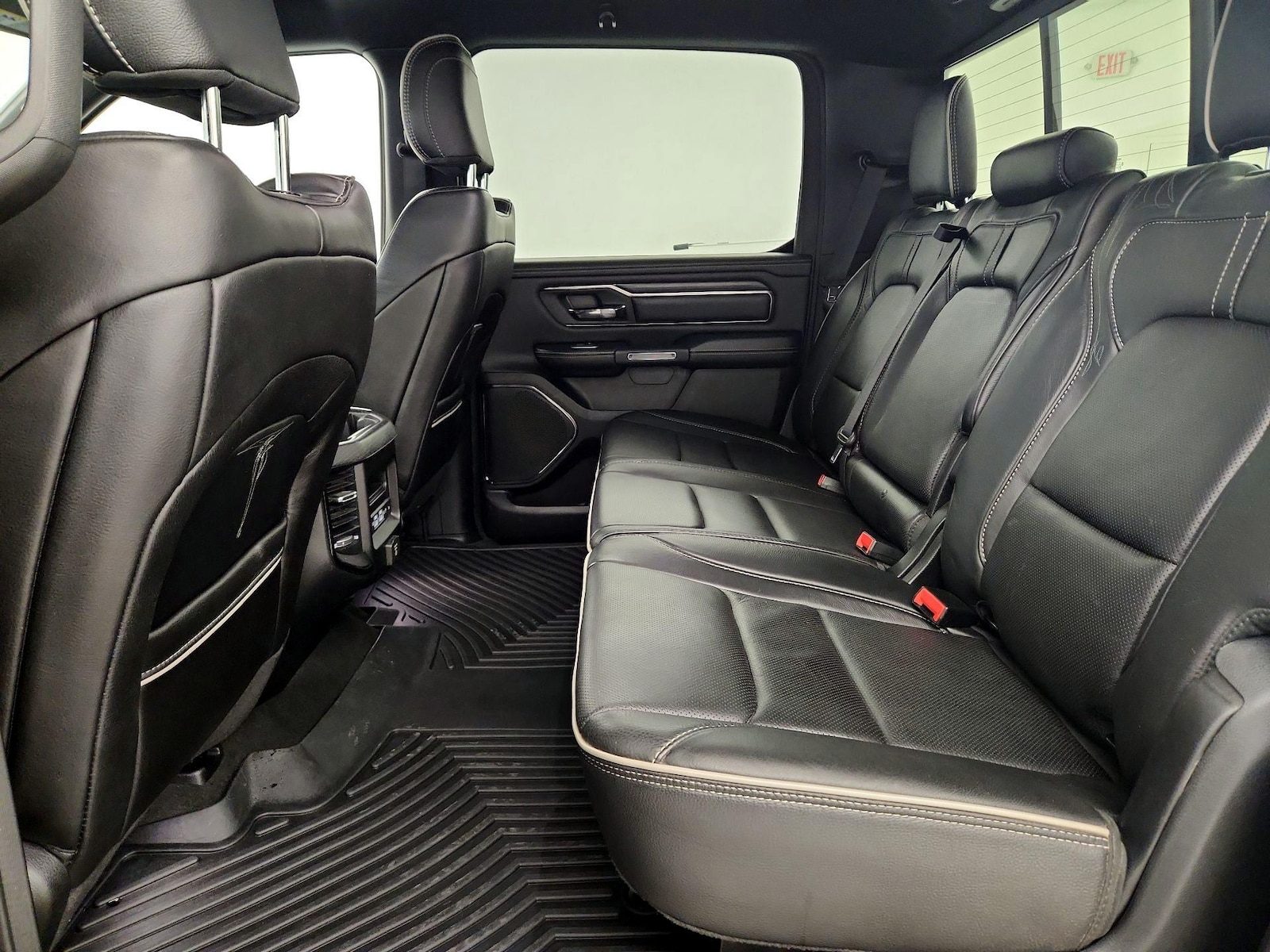 Rear A/C Seat(s)