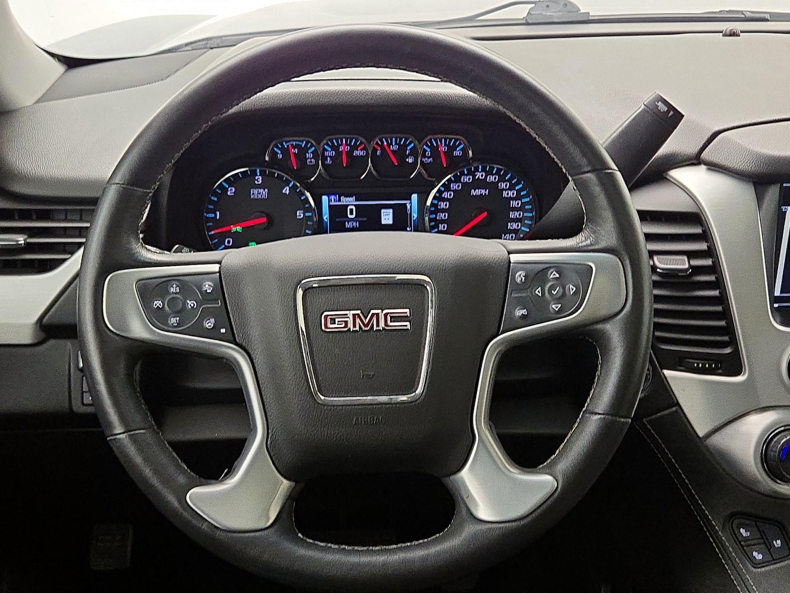 2018 GMC Yukon SLT - Photo 11