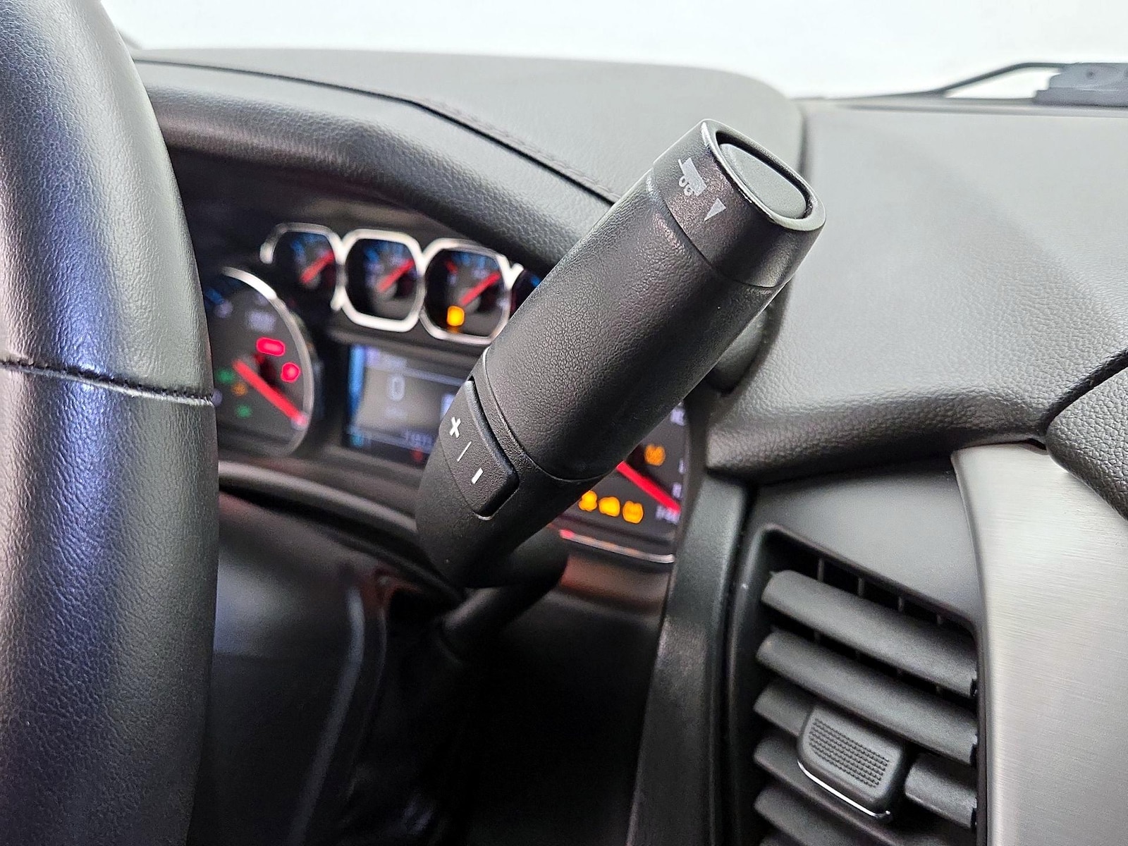 2018 GMC Yukon SLT - Photo 19