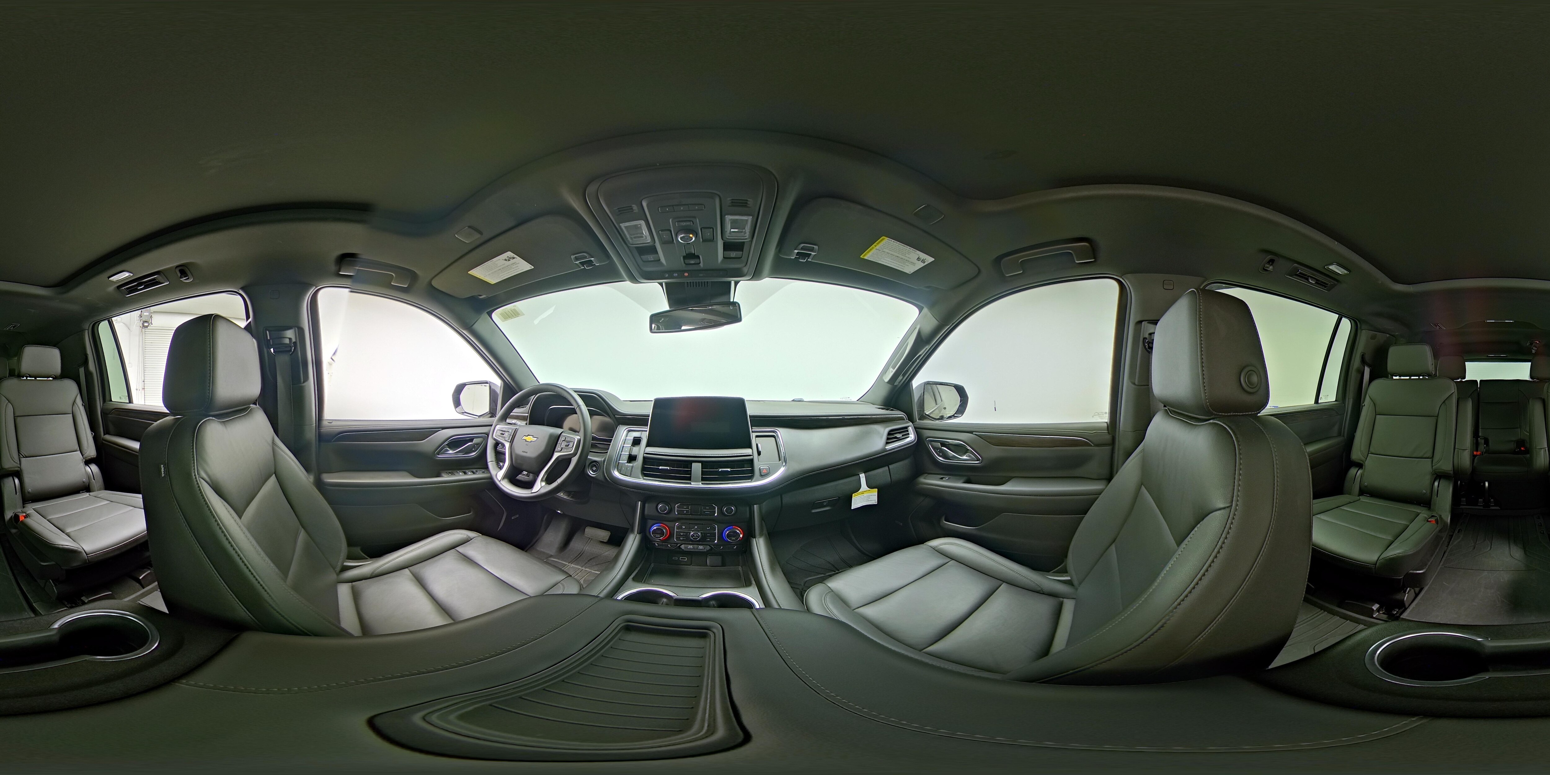 2024 Chevrolet Suburban LT - Photo 26